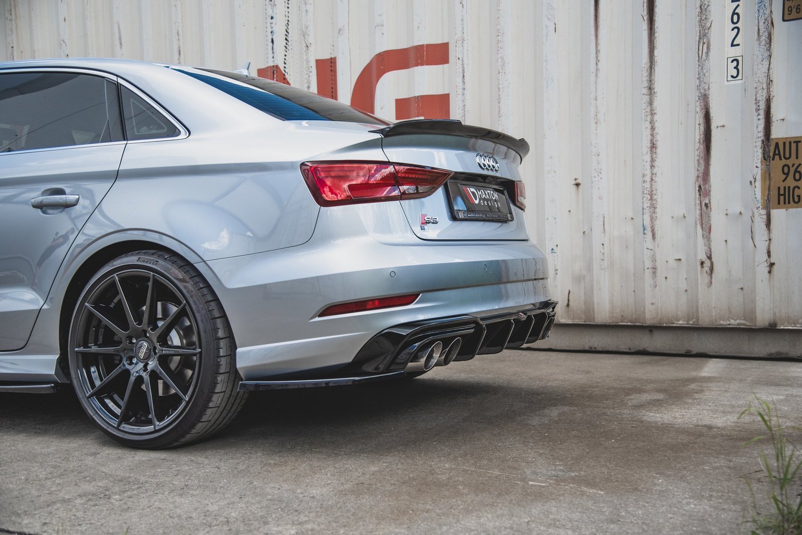 Faldón Trasero Audi S3 Sedan 8V Facelift - Imagen 3