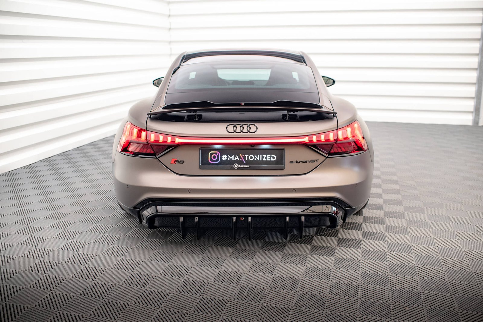 Faldón Trasero Audi e-Tron GT / RS GT Mk1 - Imagen 8