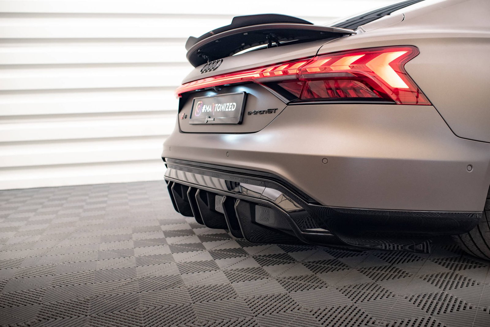 Faldón Trasero Audi e-Tron GT / RS GT Mk1 - Imagen 5