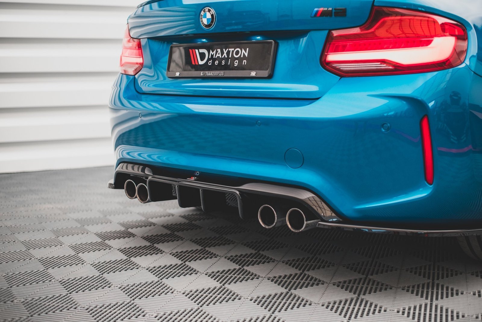 Faldón Trasero BMW M2 F87 - Imagen 7