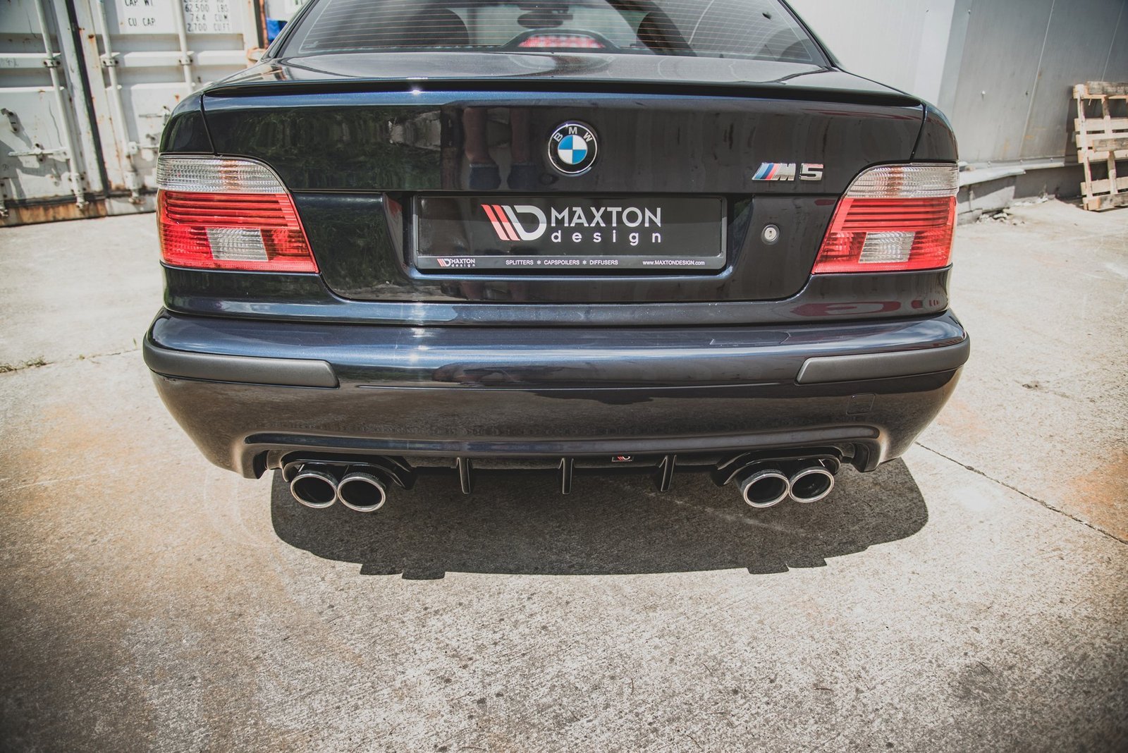 Faldón Trasero BMW M5 / 5 M-Pack E39 - Imagen 4