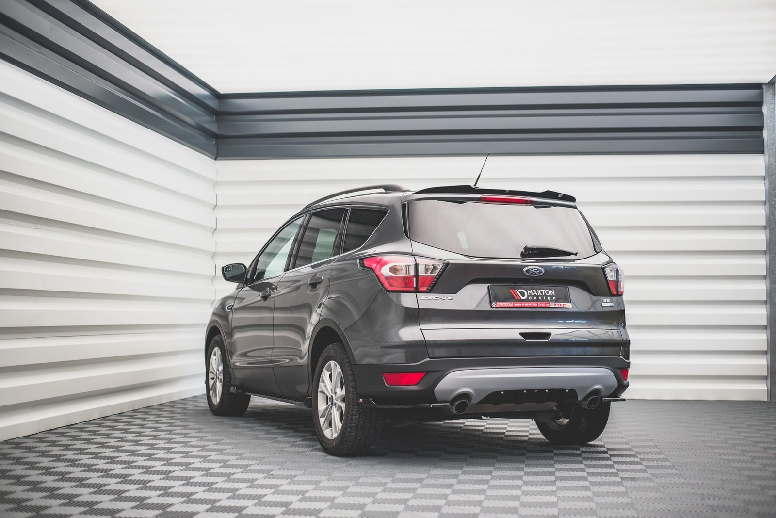 Faldón Trasero Ford Escape Mk3