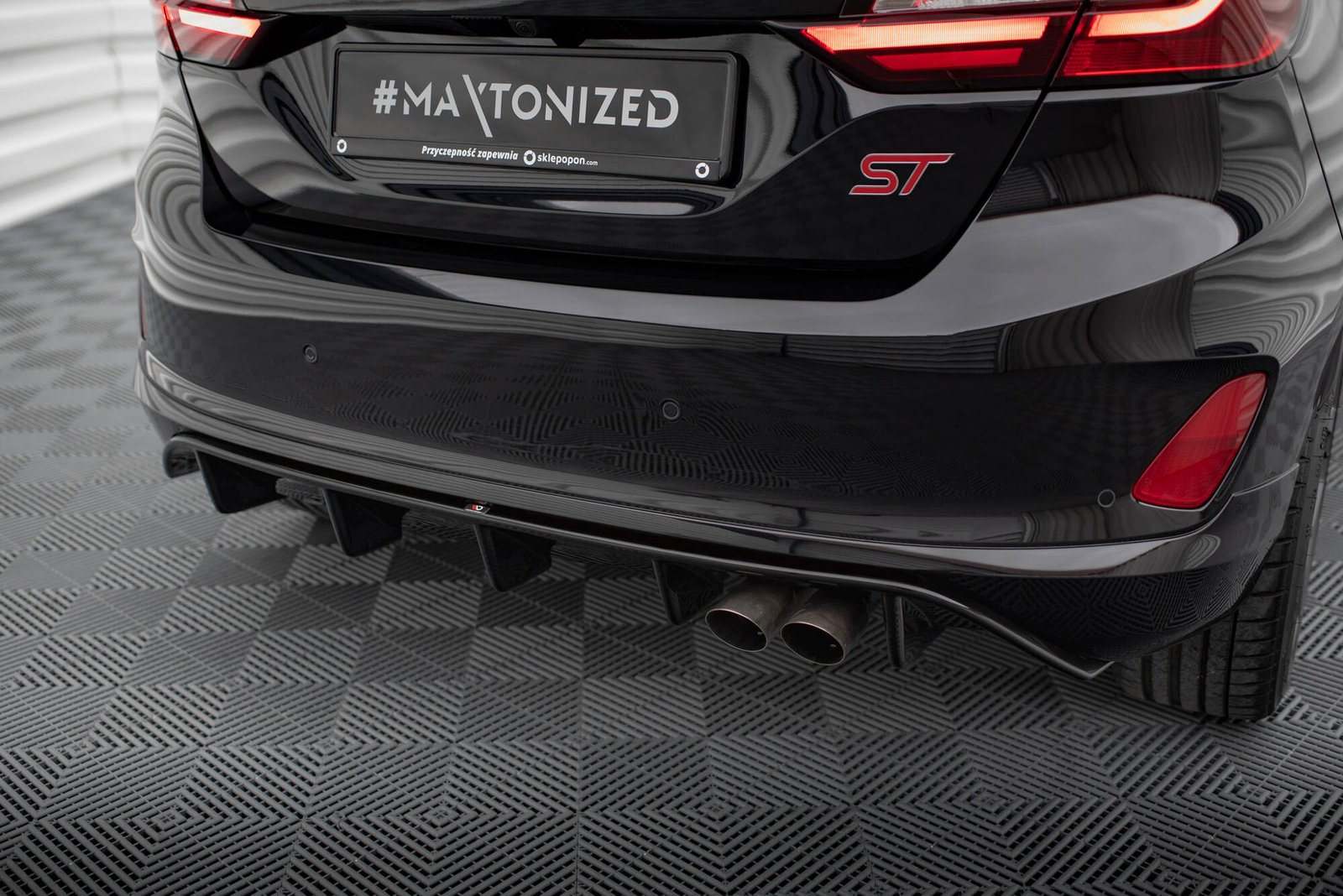 Faldón Trasero Ford Fiesta ST Mk8 - Imagen 2