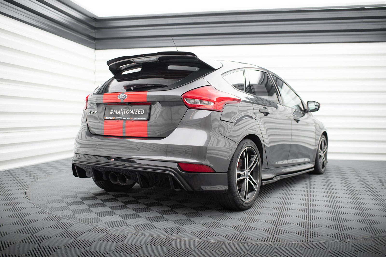 Faldón Trasero Ford Focus ST Mk3 Facelift (RS-Look)