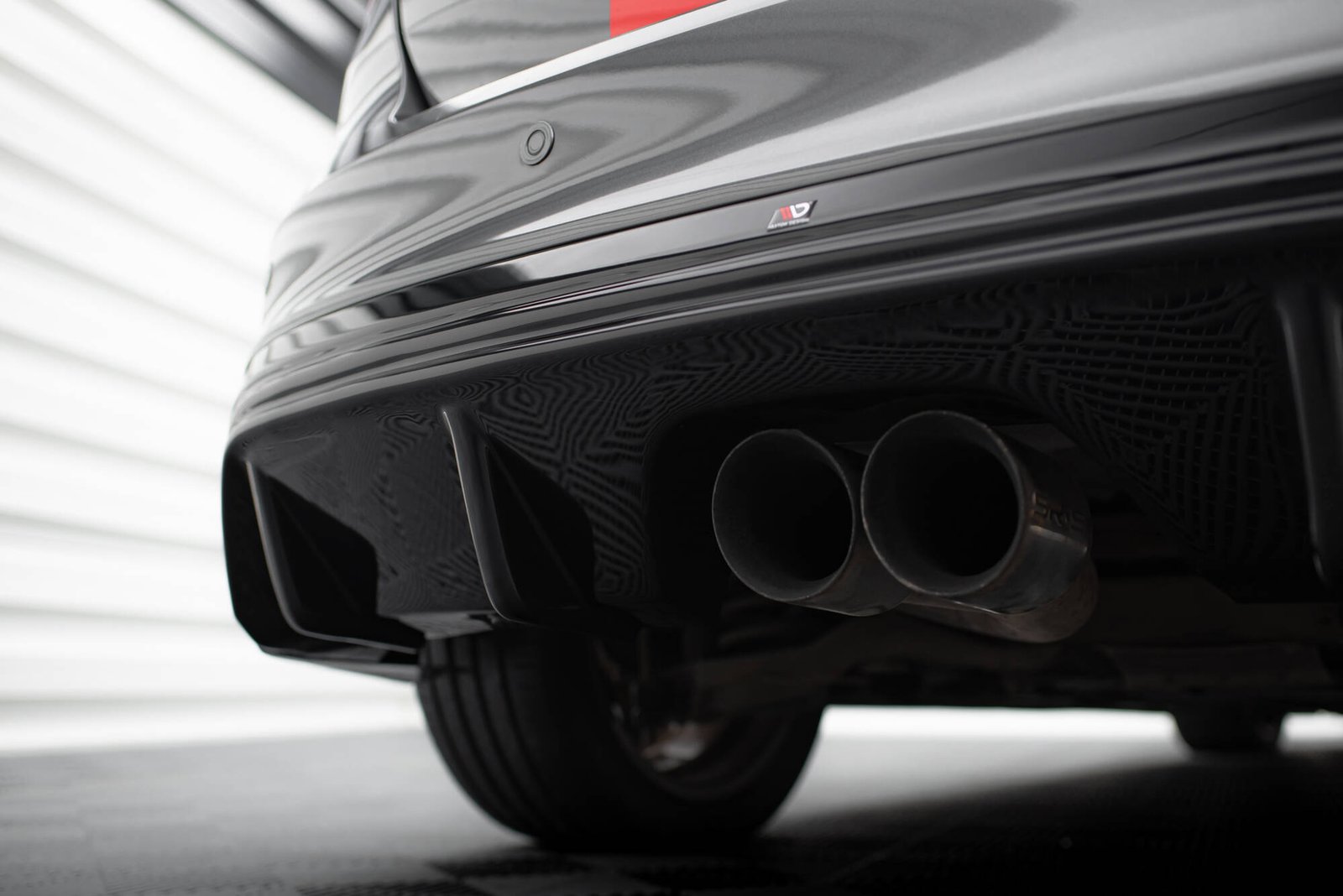 Faldón Trasero Ford Focus ST Mk3 Facelift (RS-Look) - Imagen 5