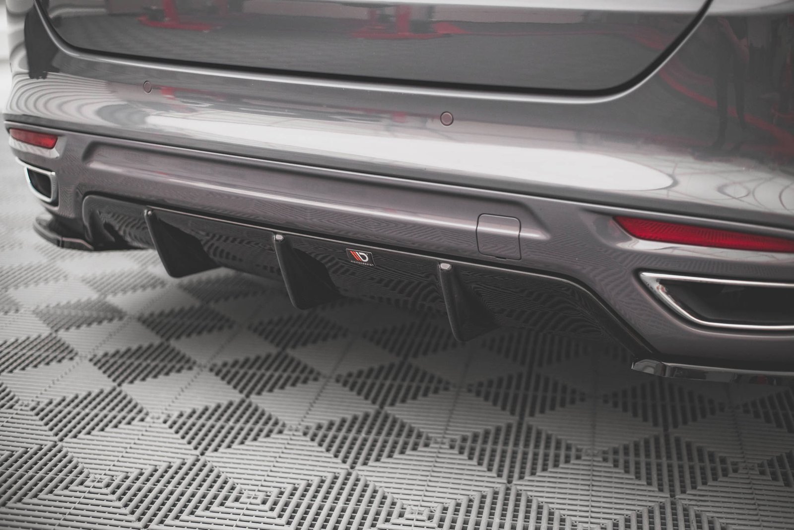 Faldón Trasero Ford Mondeo ST-Line Mk5 Facelift - Imagen 2