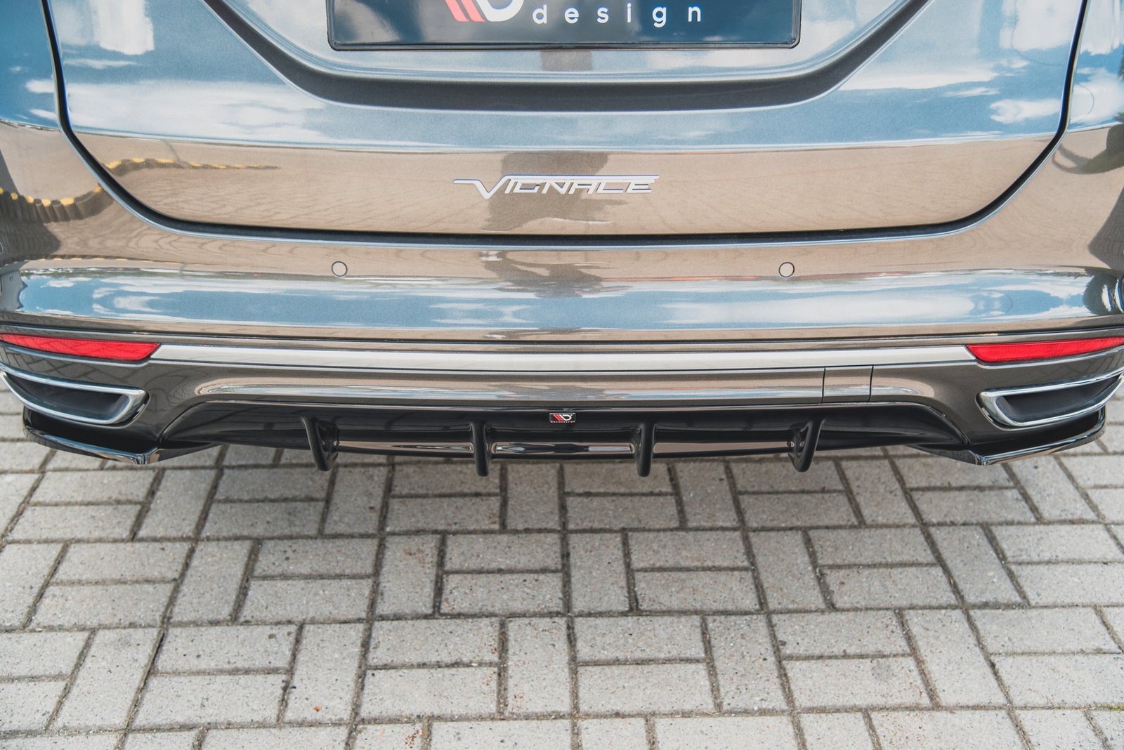 Faldón Trasero Ford Mondeo Vignale Mk5 Facelift - Imagen 2