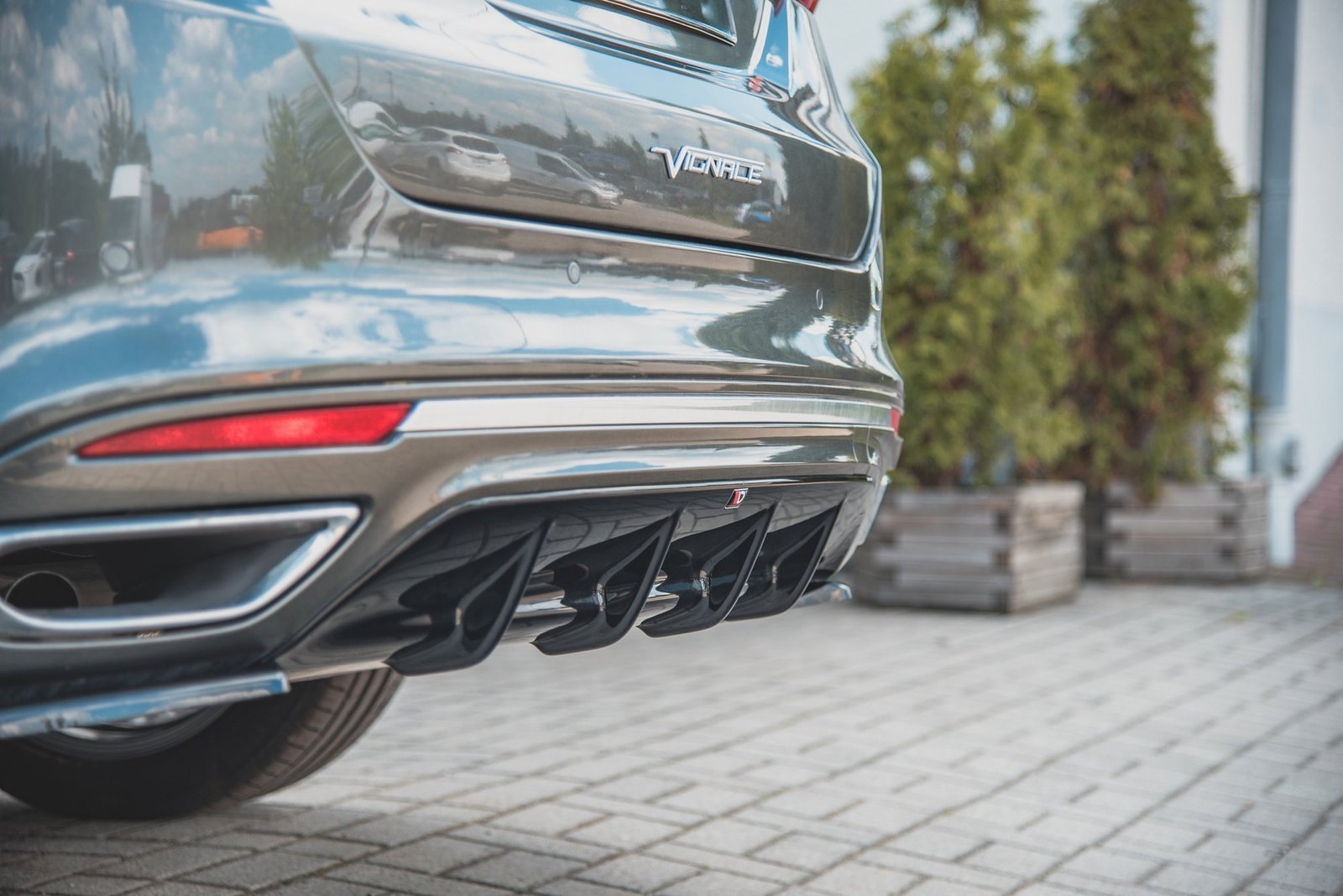 Faldón Trasero Ford Mondeo Vignale Mk5 Facelift - Imagen 5