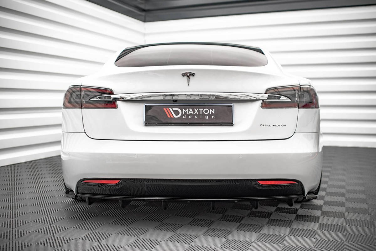 Faldón Trasero Tesla Model S Facelift