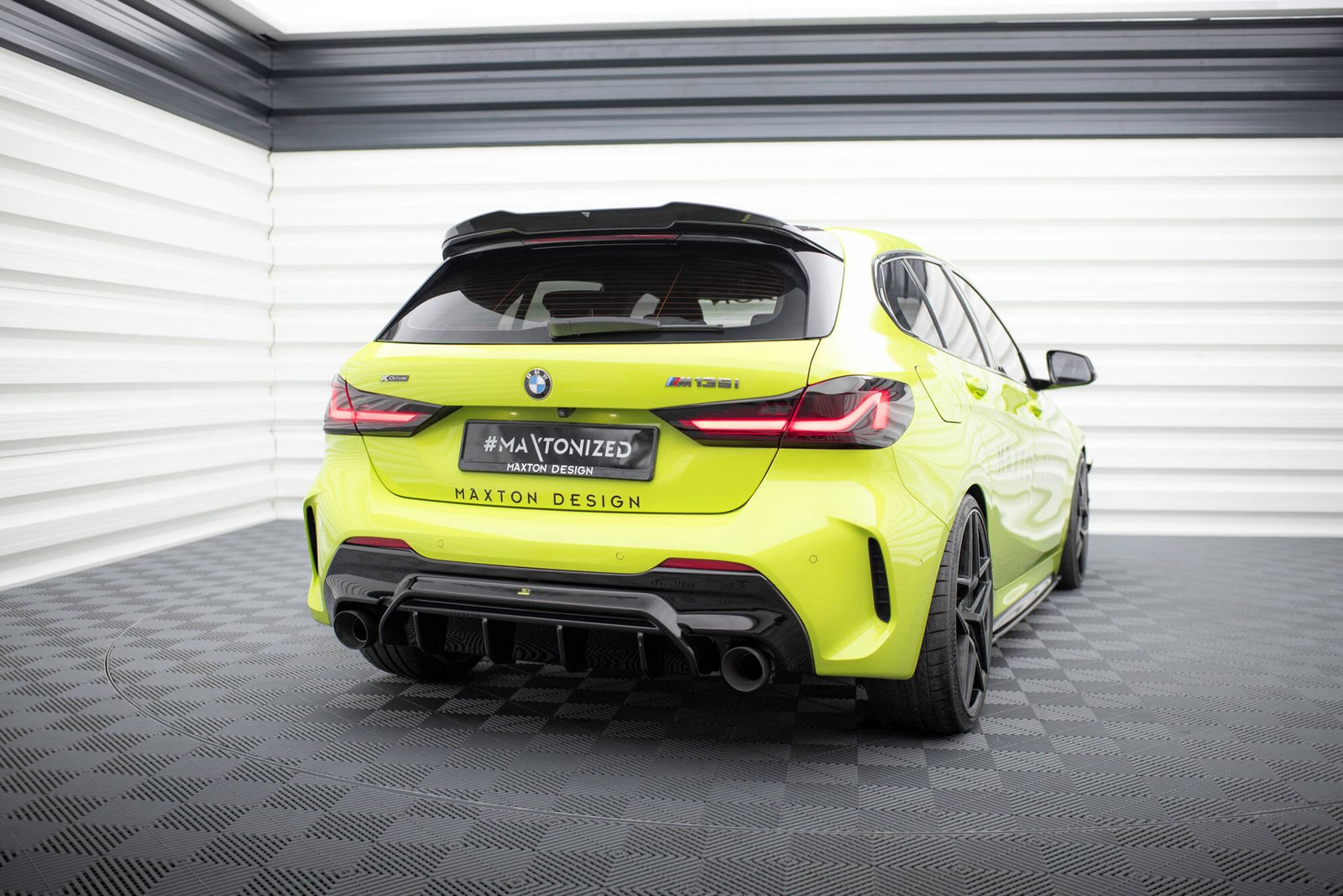 Faldón Trasero for BMW 1 M-Pack/ M135i / 128ti F40