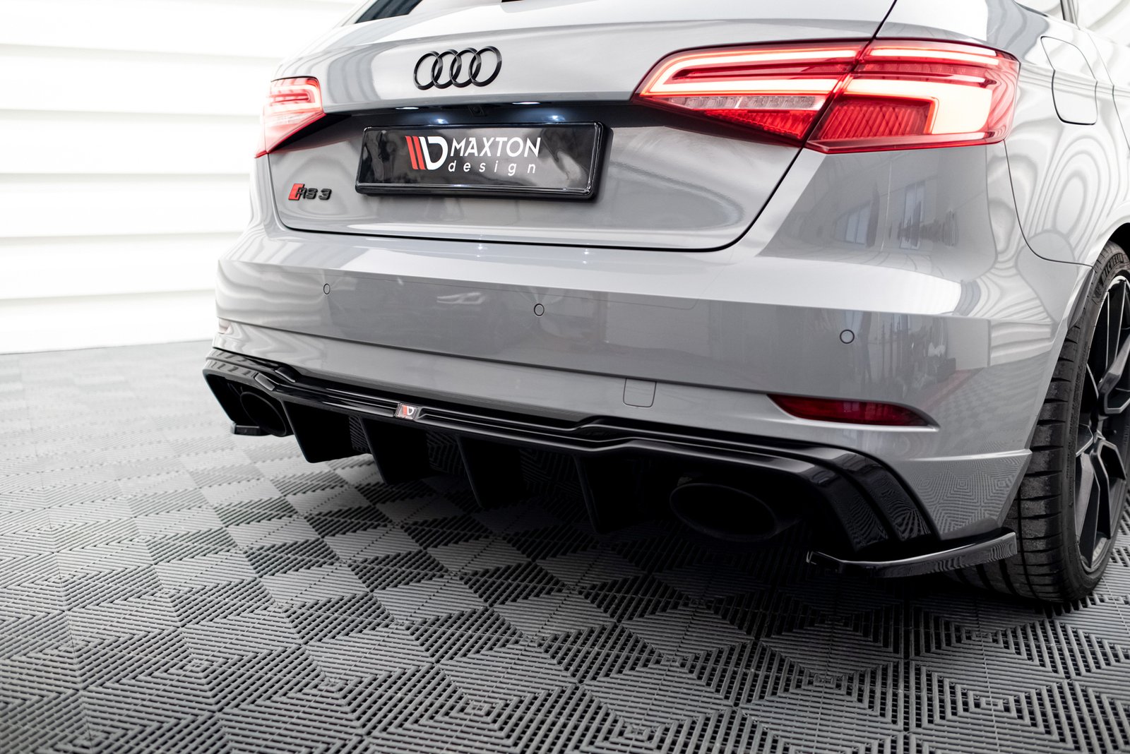 Faldón Trasero Audi RS3 8V Sportback Facelift - Imagen 3