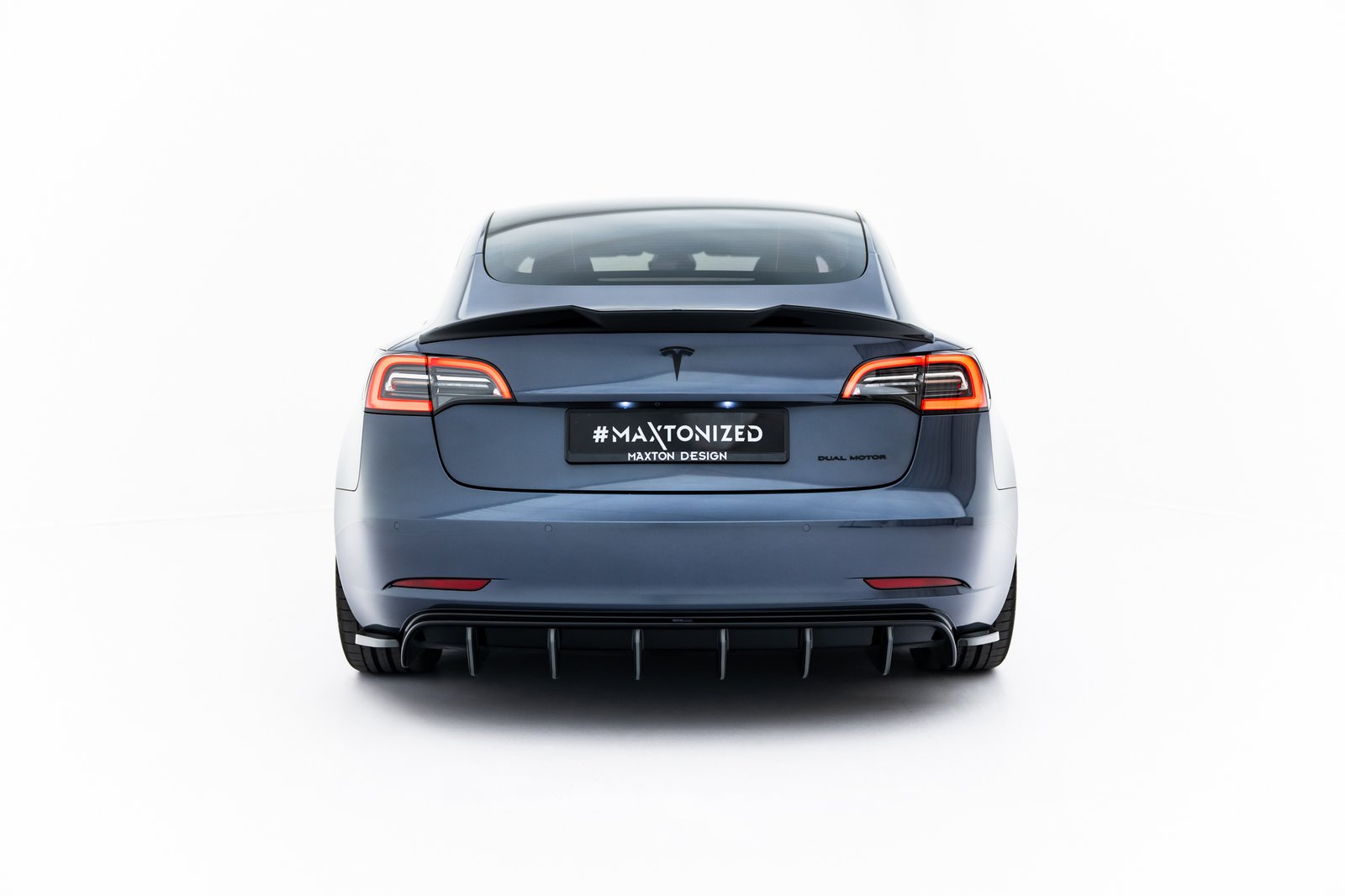 Faldón Trasero Tesla Model 3 - Imagen 2