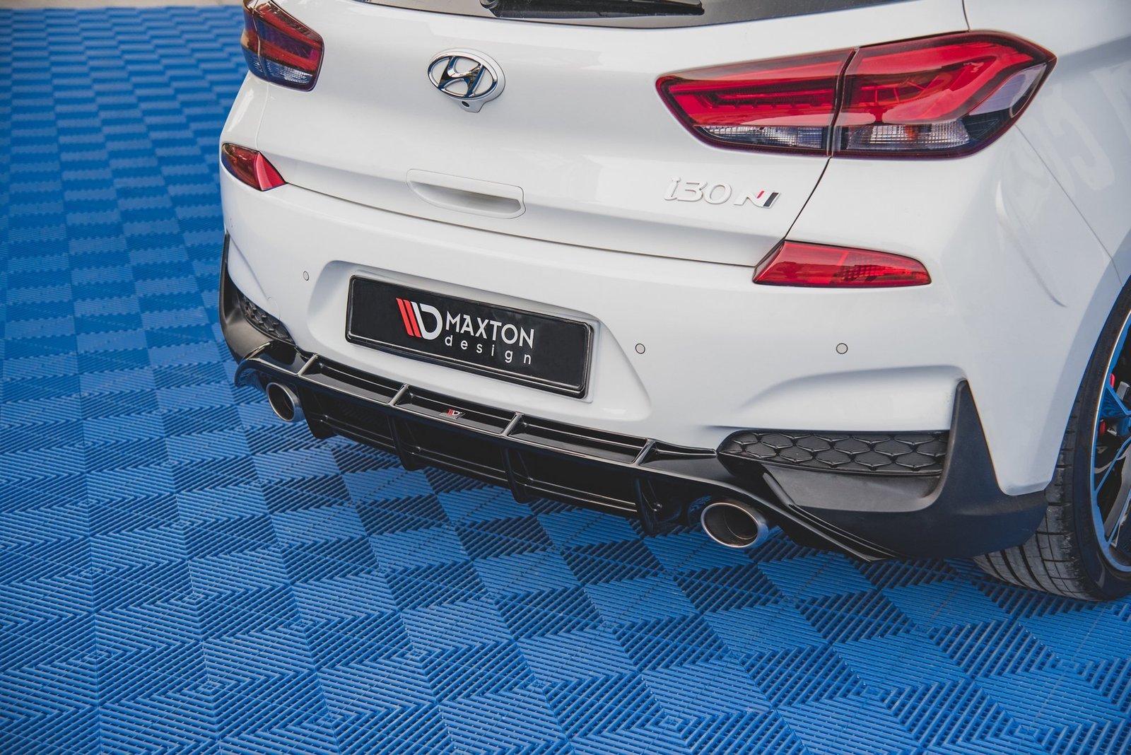 Faldón Trasero Hyundai I30 N Mk3 Hatchback - Imagen 5