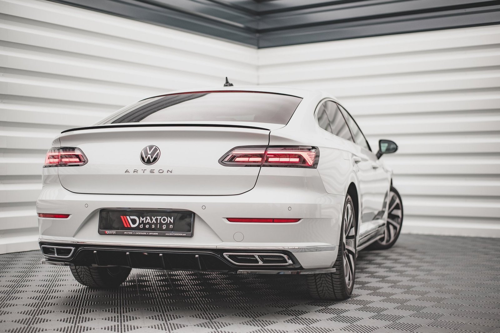 Faldón Trasero Volkswagen Arteon R-Line Sedan / Shooting Brake Mk1 Facelift