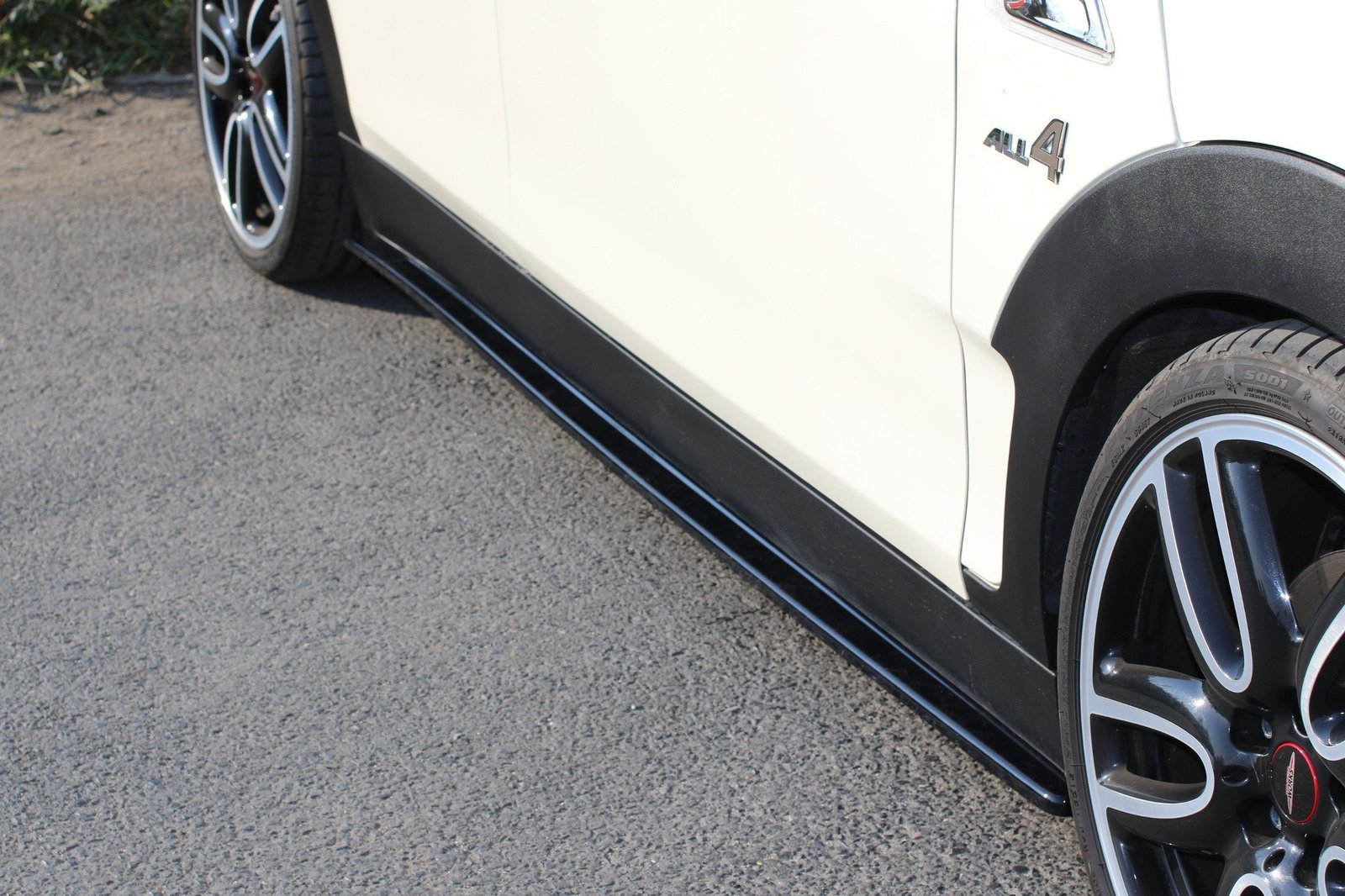 Faldones Laterales con Difusor Mini Clubman S MK2 (F54) JCW - Imagen 2