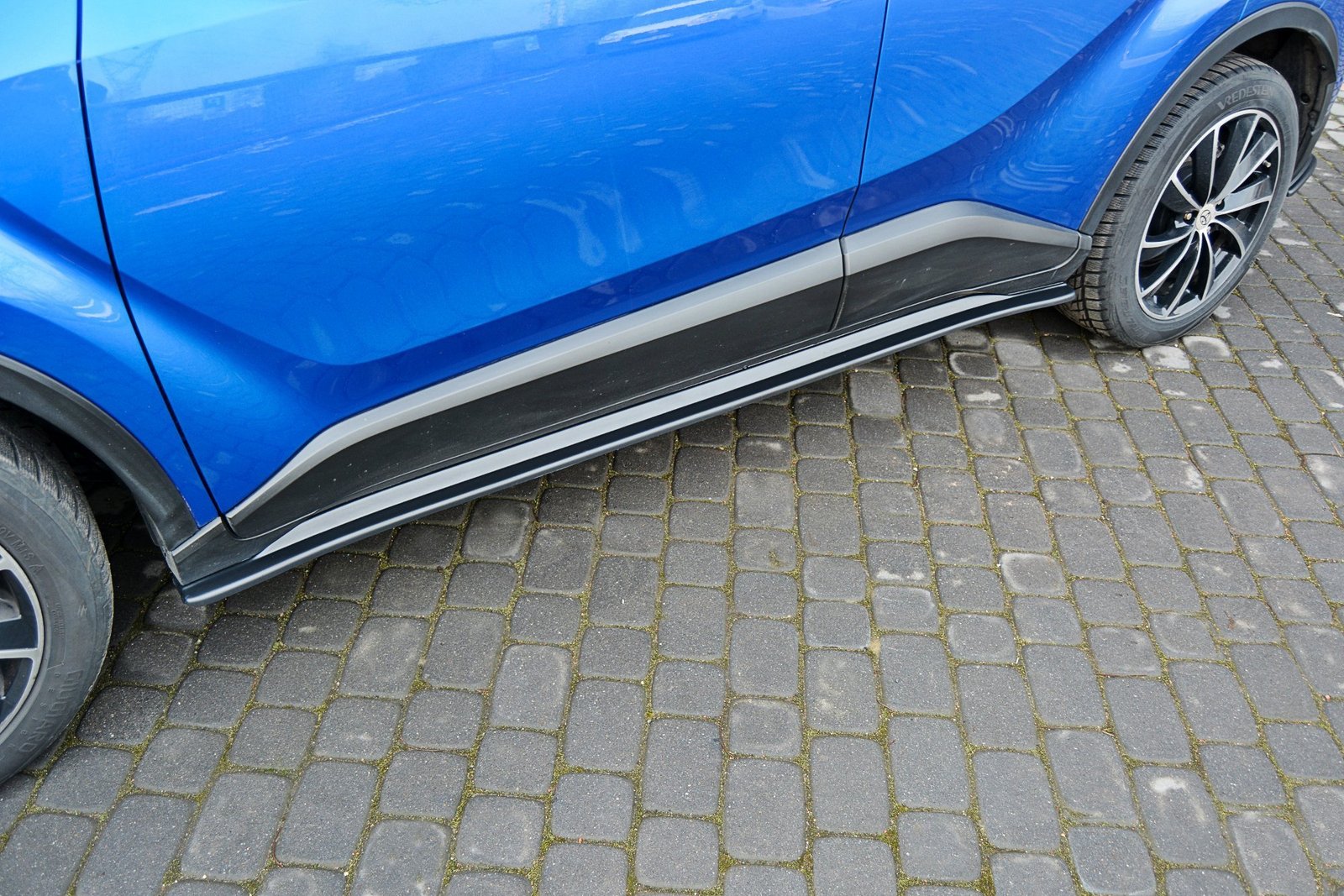 Faldones Laterales con Difusor Toyota C-HR - Imagen 3