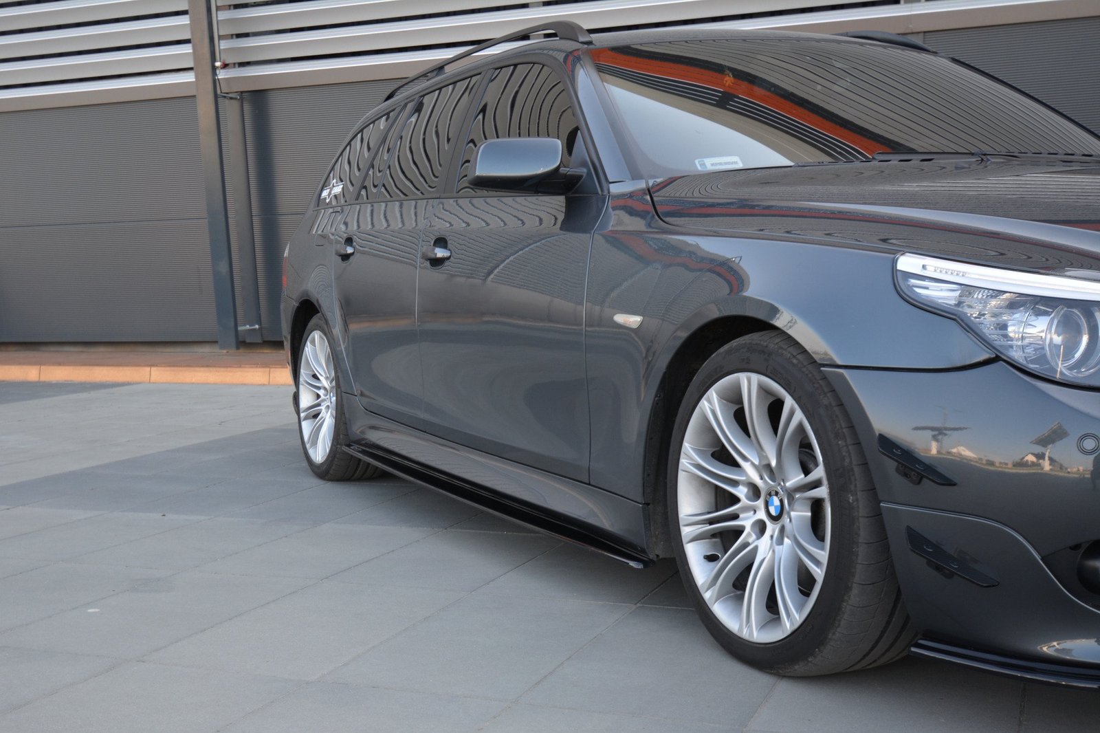 Faldones Laterales con Difusor for BMW 5 E60/61 M-Pack - Imagen 3