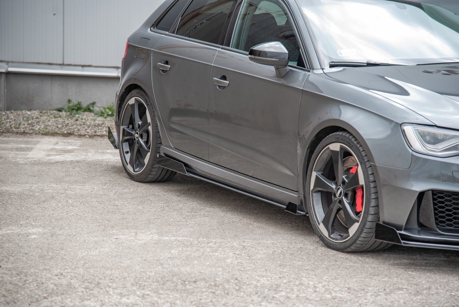 Side Flaps Aerodinámicos Audi RS3 8V Sportback - Imagen 3