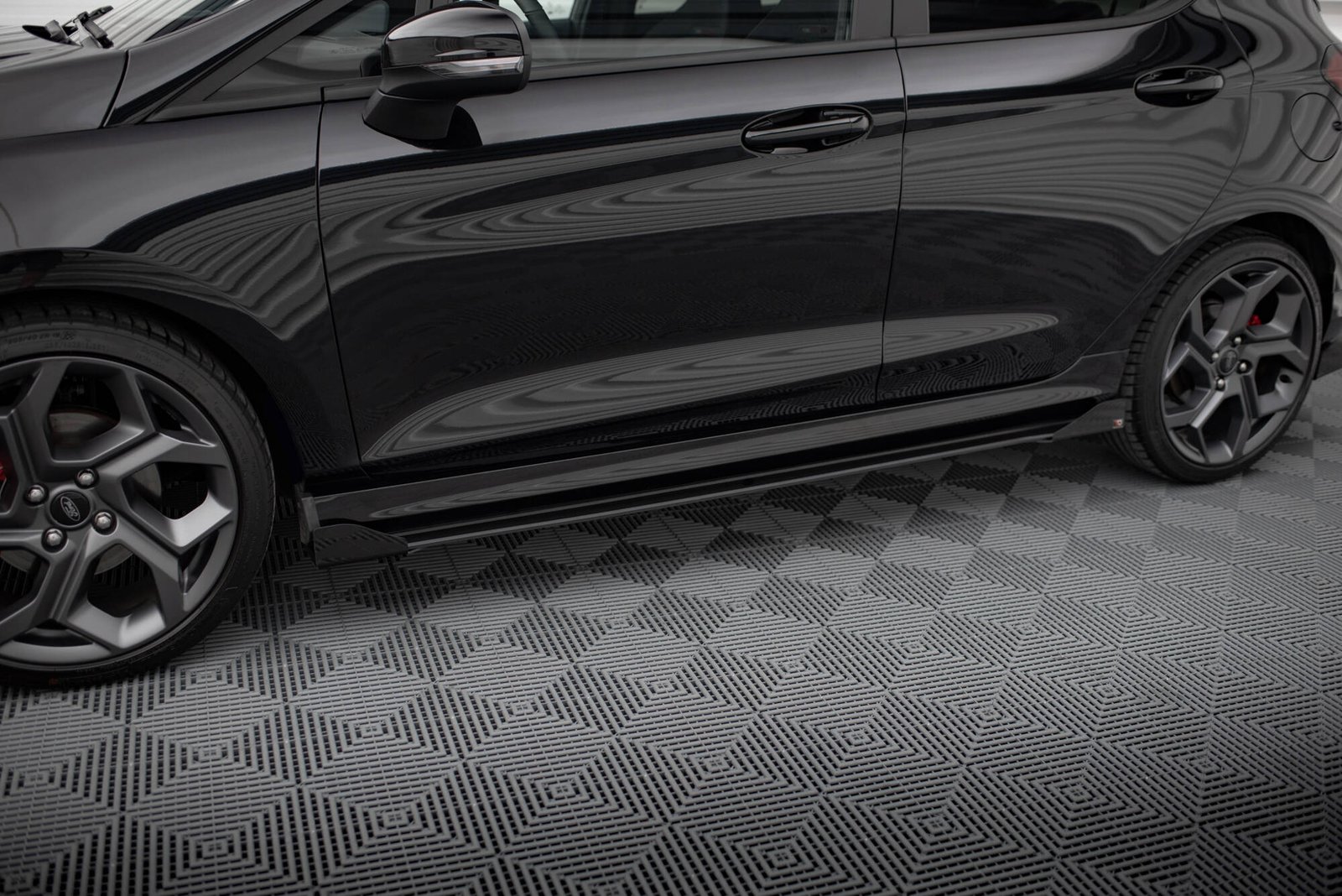 Side Flaps Aerodinámicos Ford Fiesta ST / ST-Line Mk8 - Imagen 3
