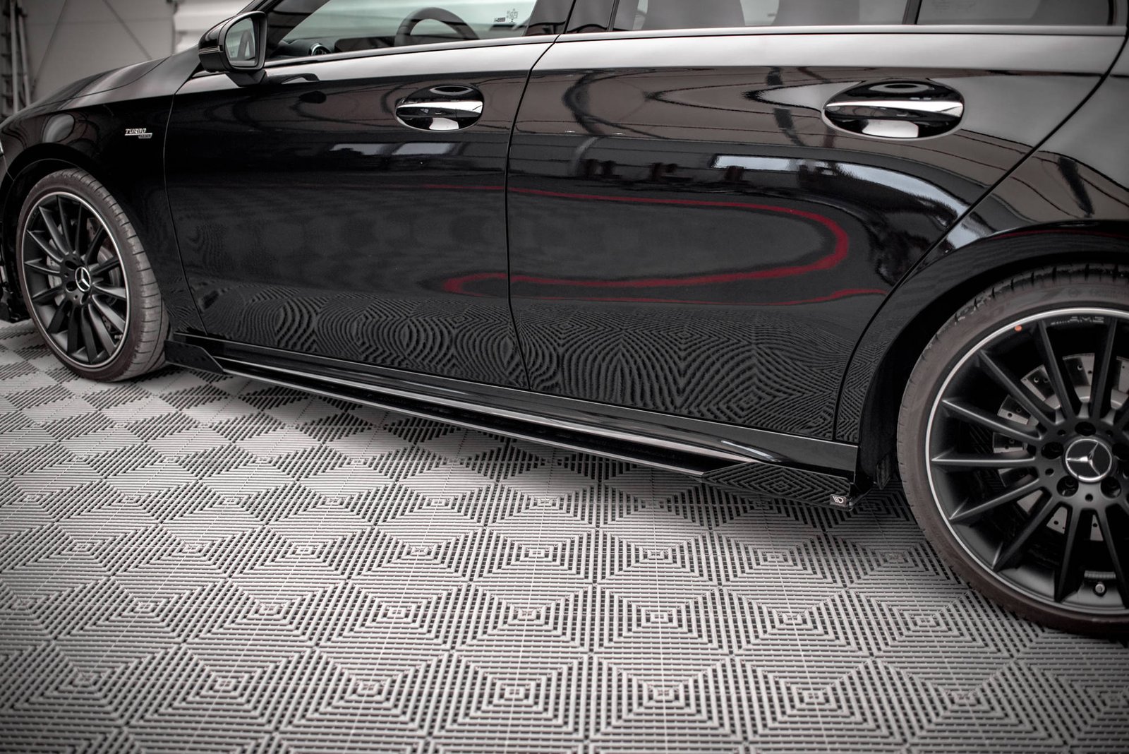 Side Flaps Aerodinámicos Mercedes A35 AMG / AMG-Line Aero Pack W177