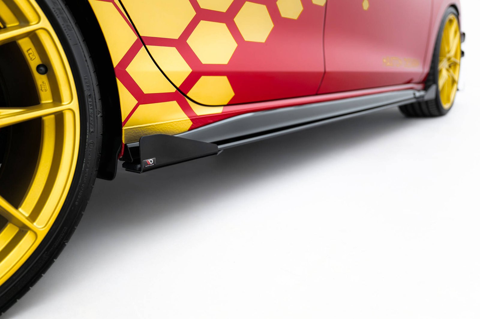 Side Flaps Aerodinámicos Volkswagen Golf GTI / GTE / GTI Clubsport / R-Line Mk8 - Imagen 9