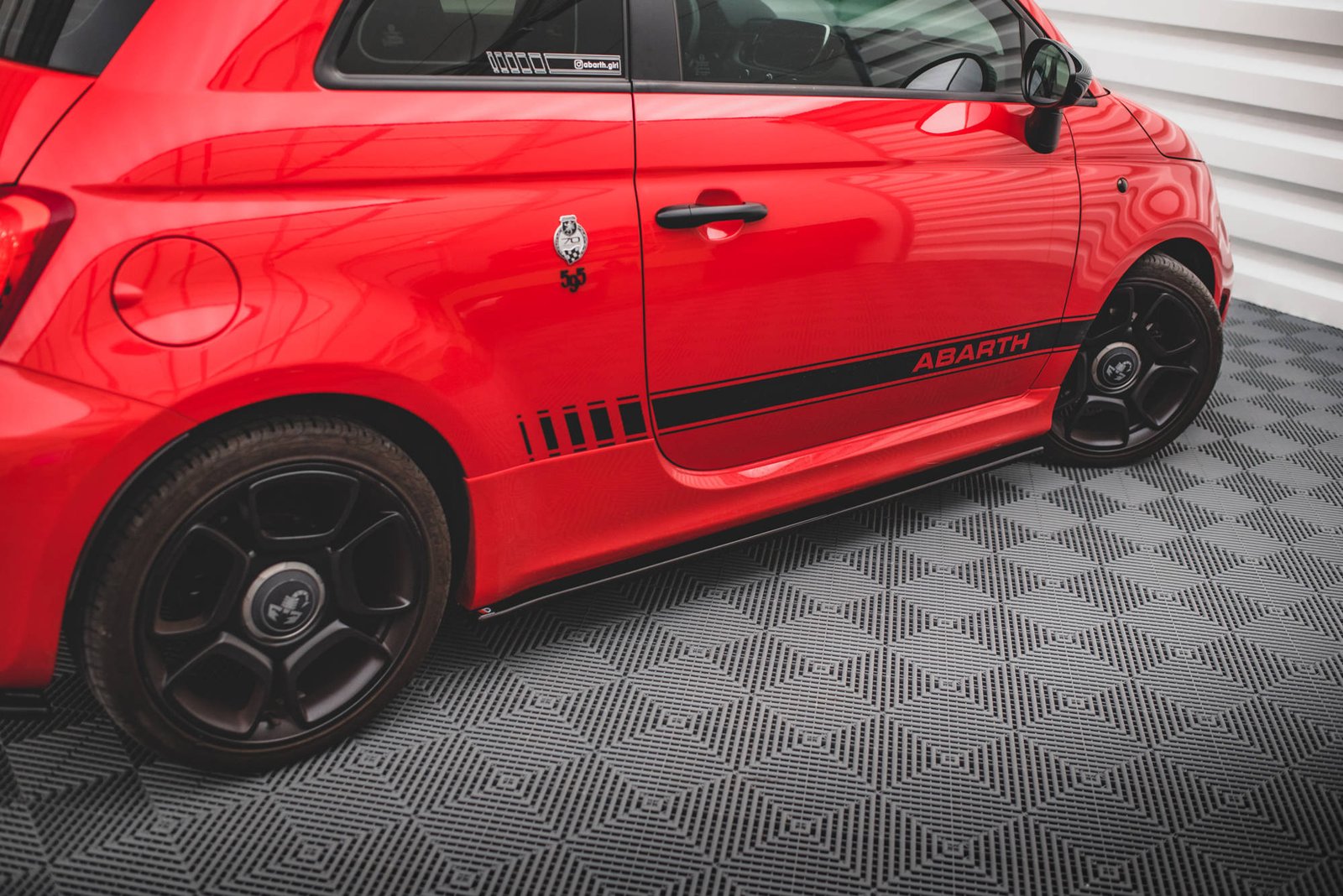 Faldones Laterales con Difusor Abarth 595 Mk1 Facelift