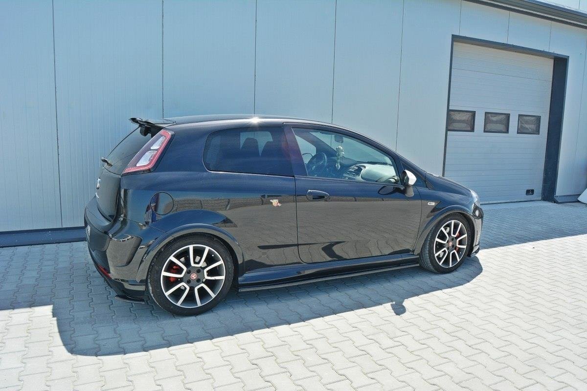 Faldones Laterales con Difusor Abarth Punto Evo