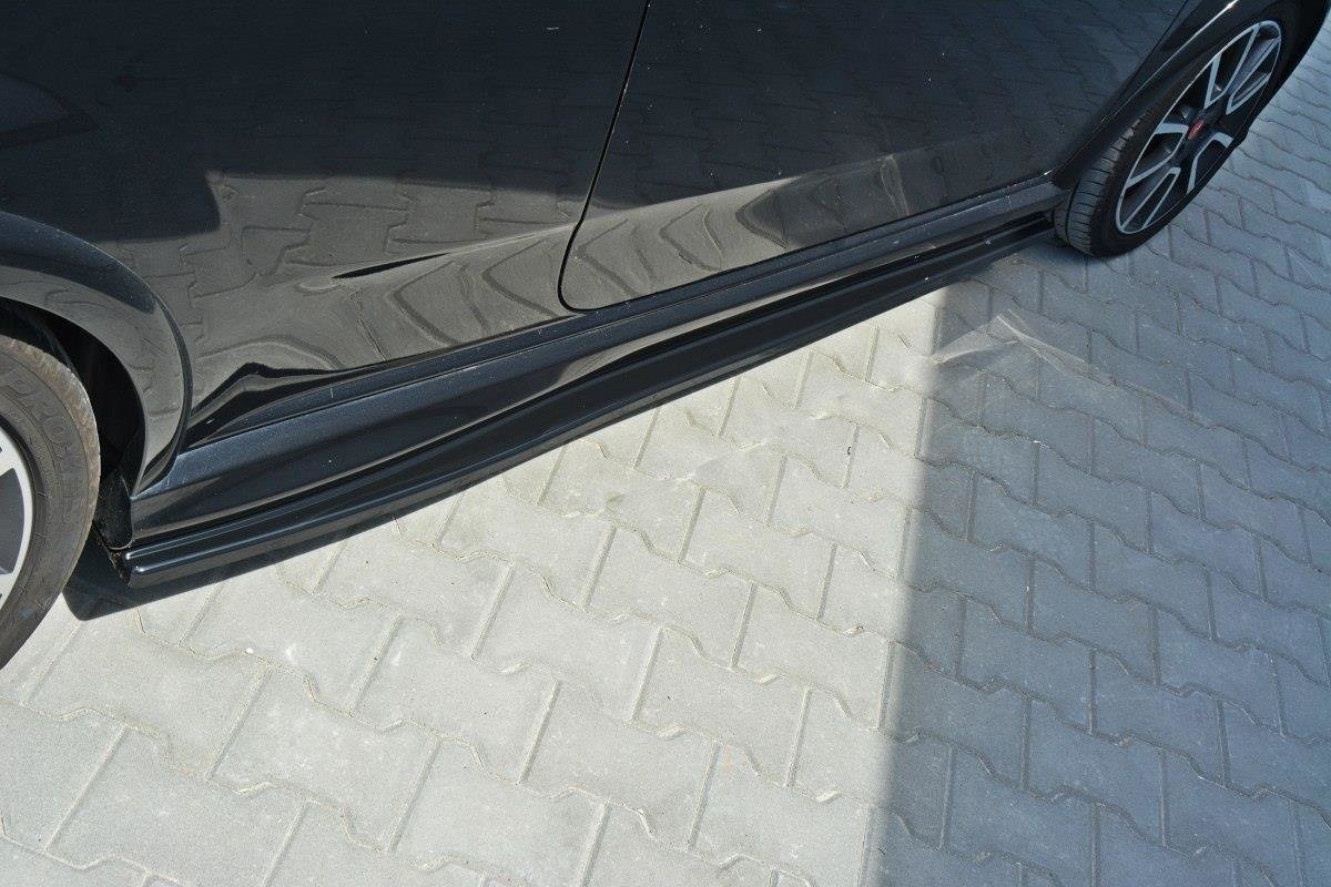 Faldones Laterales con Difusor Abarth Punto Evo - Imagen 4