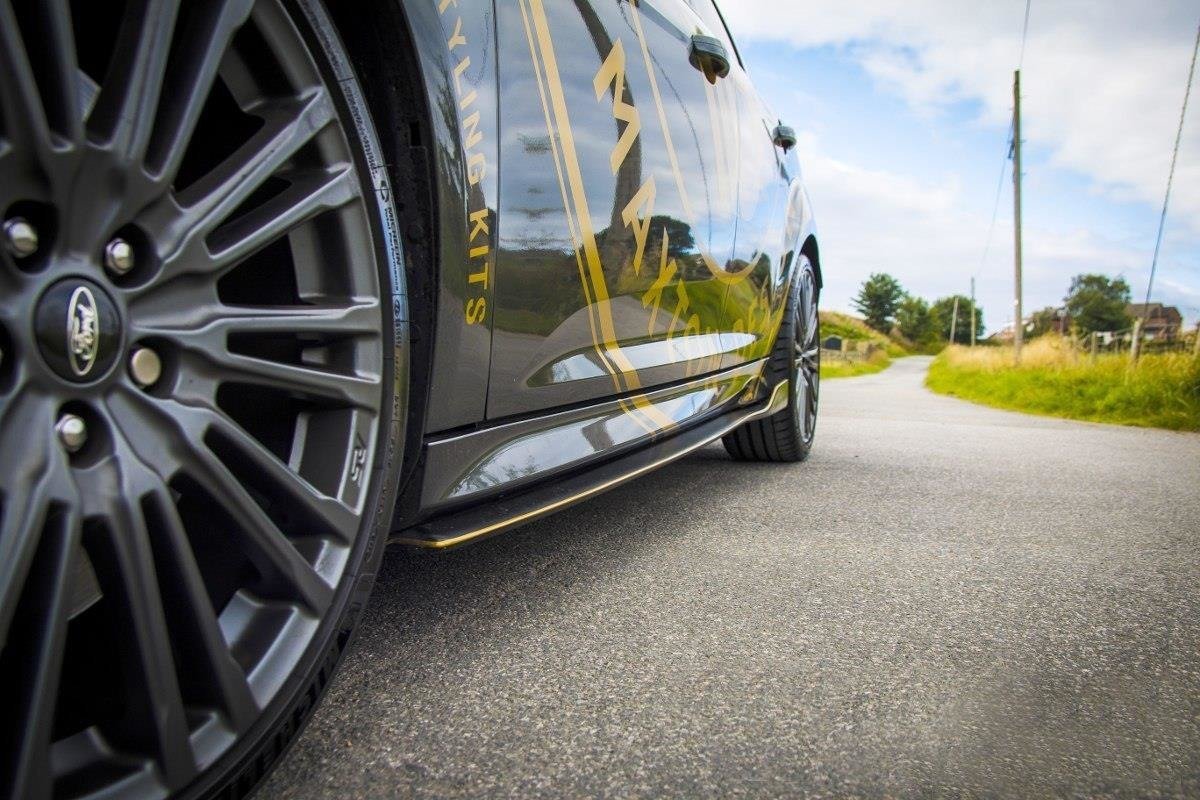 Faldones Laterales con Difusor Aero Ford Focus RS Mk3