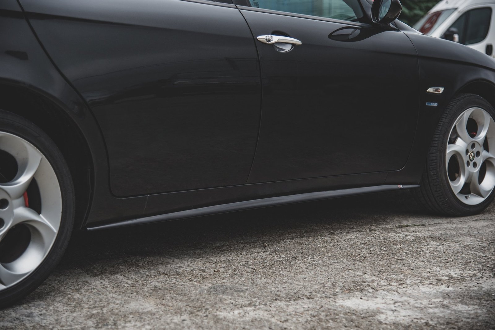Faldones Laterales con Difusor Alfa Romeo 156 Facelift