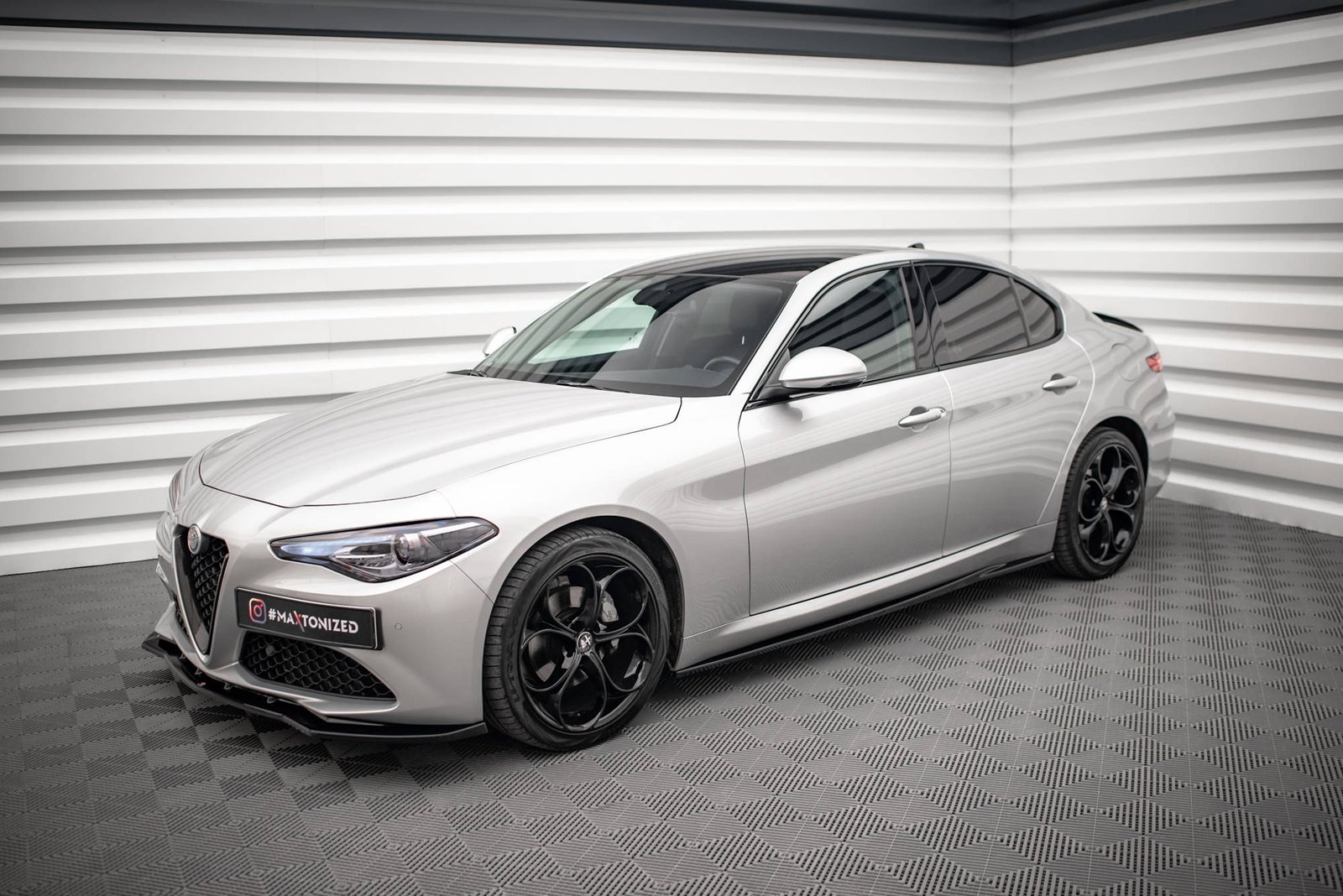 Faldones Laterales con Difusor Alfa Romeo Giulia Sport - Imagen 3
