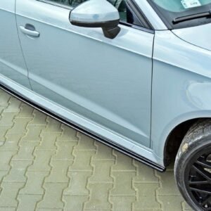 Faldones Laterales con Difusor Audi RS3 8V Sportback