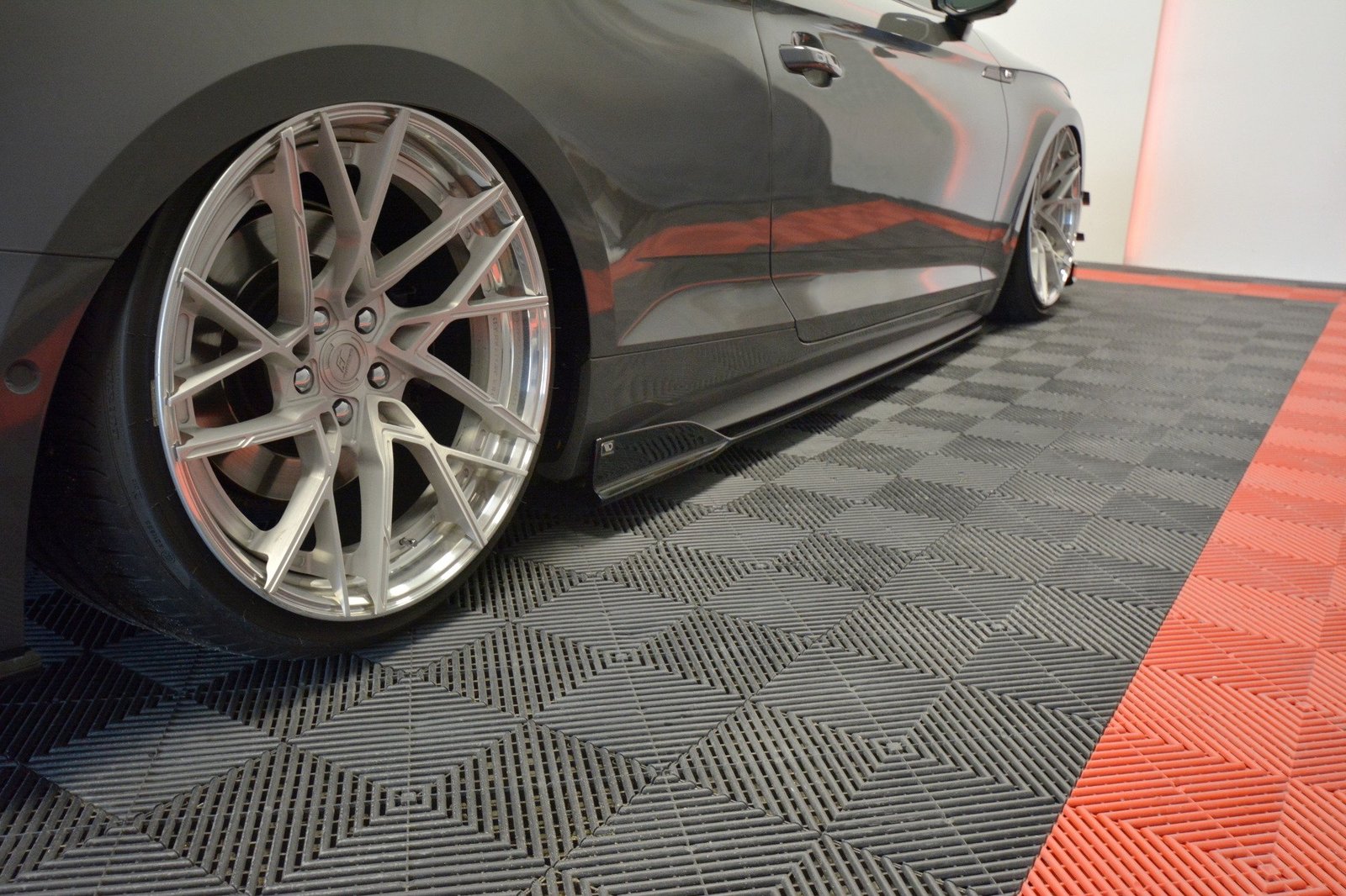 Faldones Laterales con Difusor Audi S5 / A5 S-Line F5 Coupe