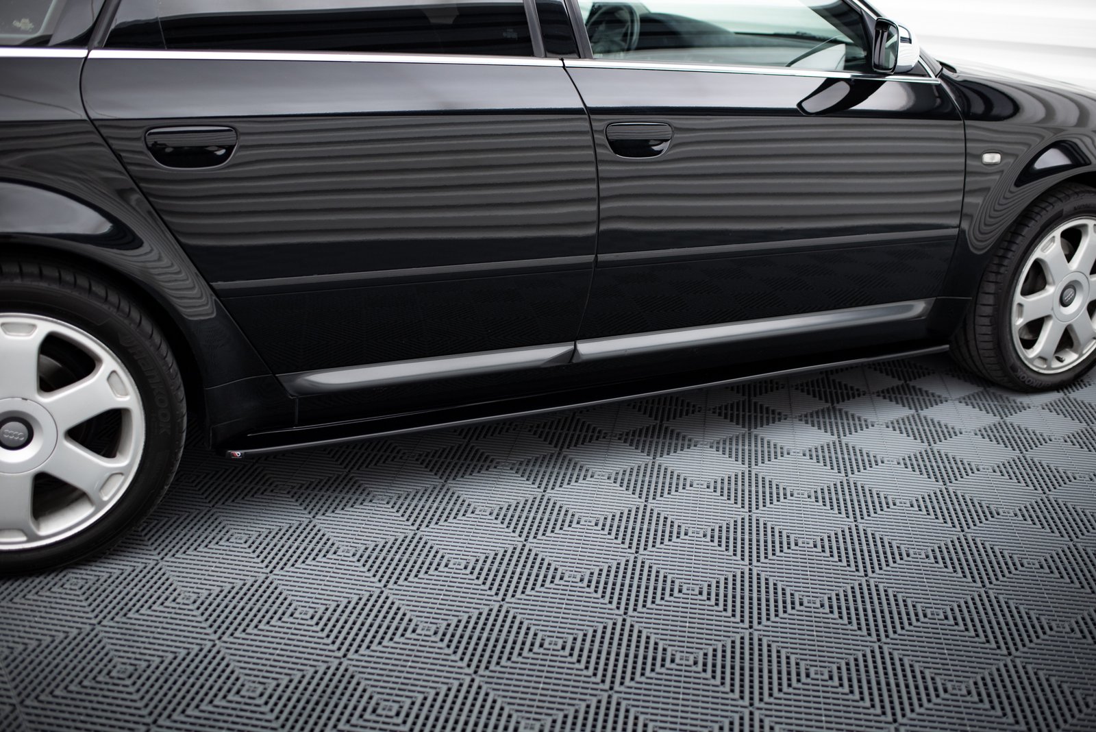 Faldones Laterales con Difusor Audi S6 C5 - Imagen 3