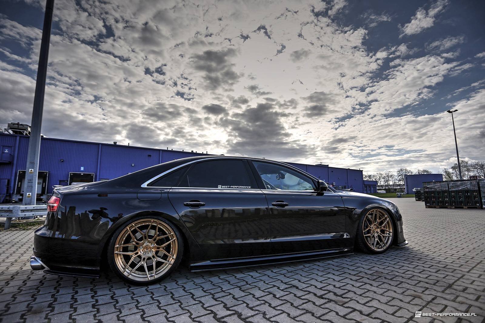 Faldones Laterales con Difusor Audi S8 D4 FL