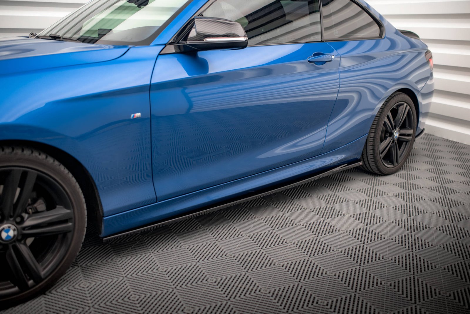 Faldones Laterales con Difusor BMW 2 M-Pack F22