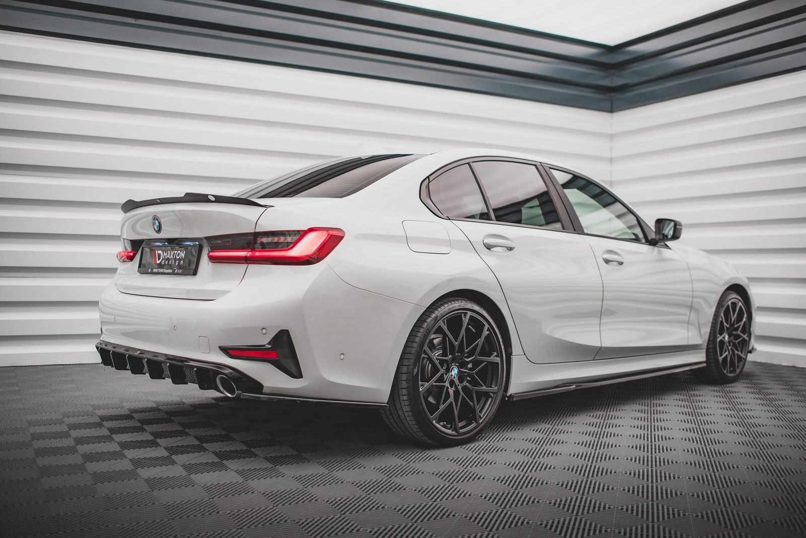 Faldones Laterales con Difusor BMW 3 G20 / G21 - Imagen 2
