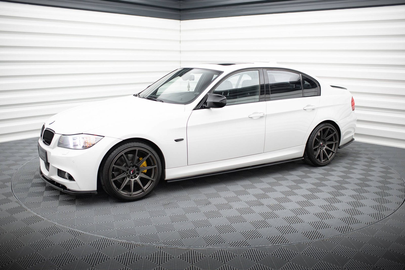 Faldones Laterales con Difusor BMW 3 M-Pack Sedan / Touring E90 / E91 - Imagen 2