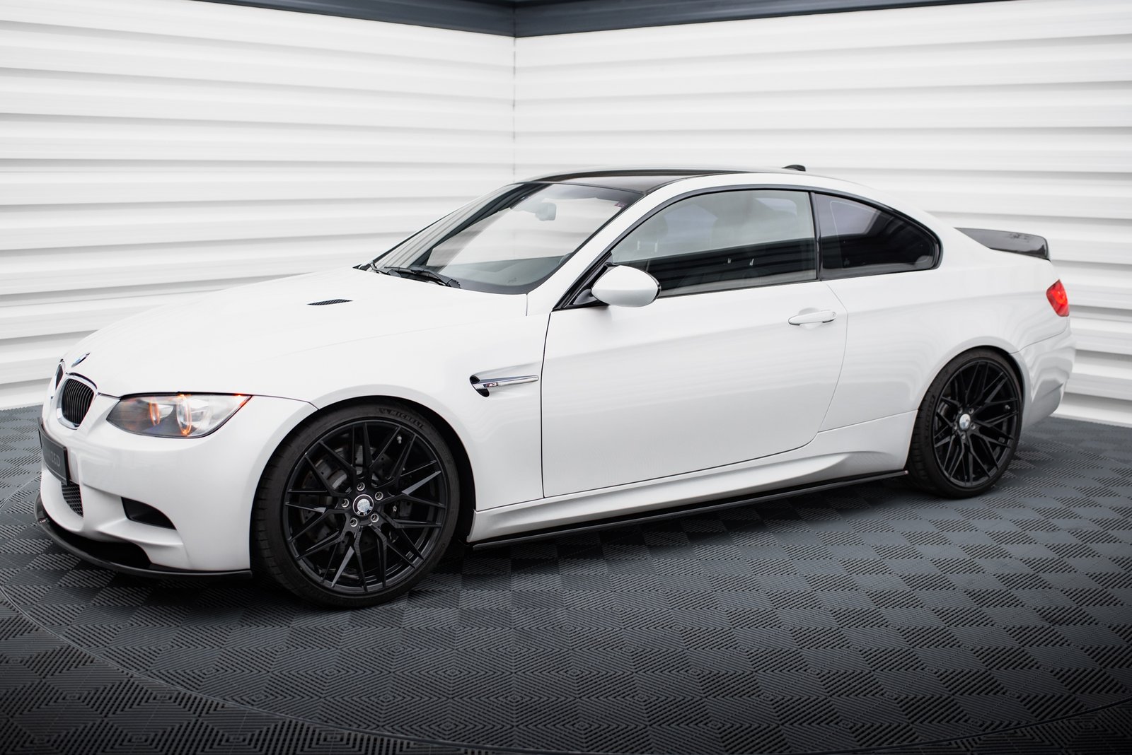 Faldones Laterales con Difusor BMW M3 E92 / Cabrio E93 - Imagen 2