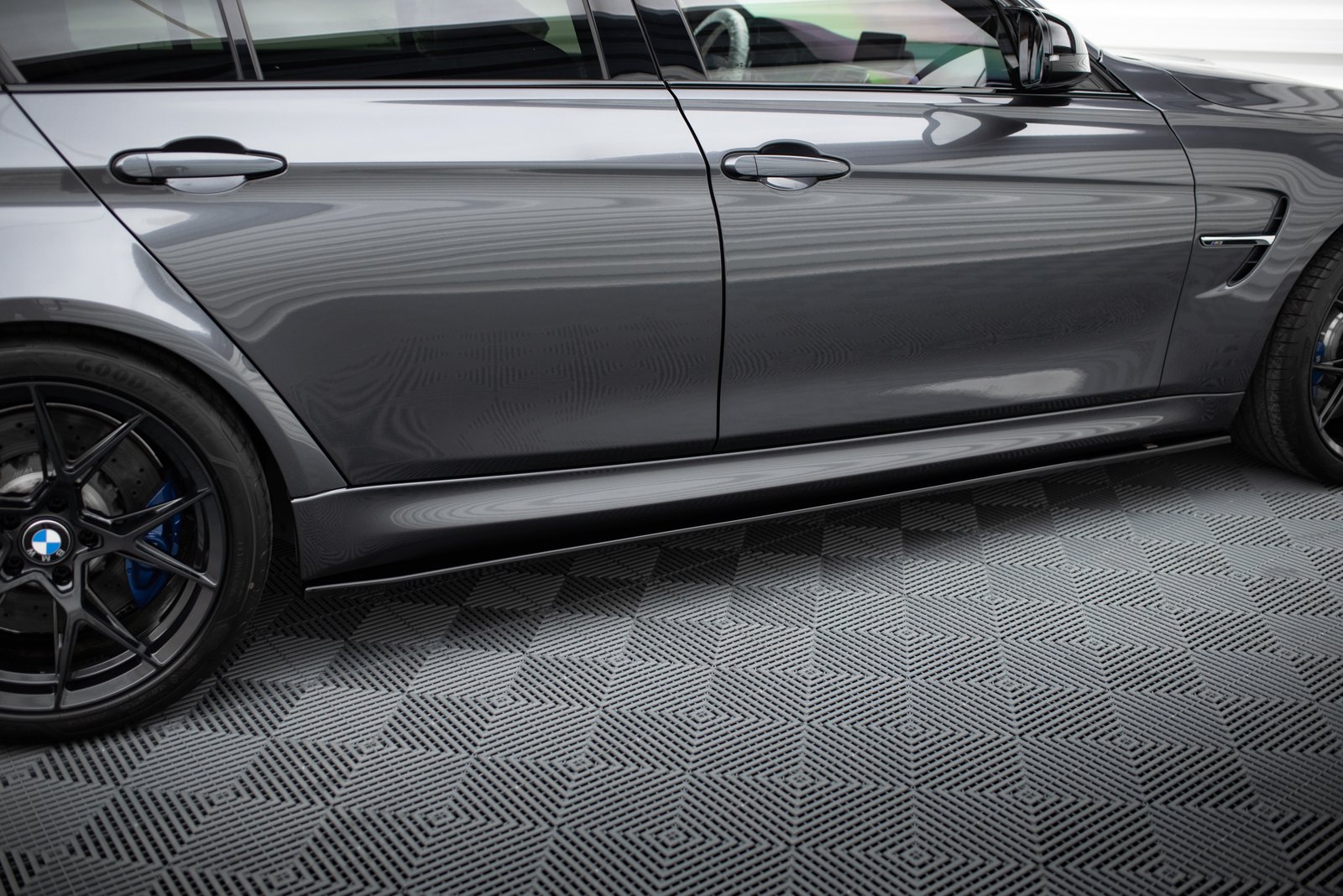Faldones Laterales con Difusor BMW M3 F80 - Imagen 2
