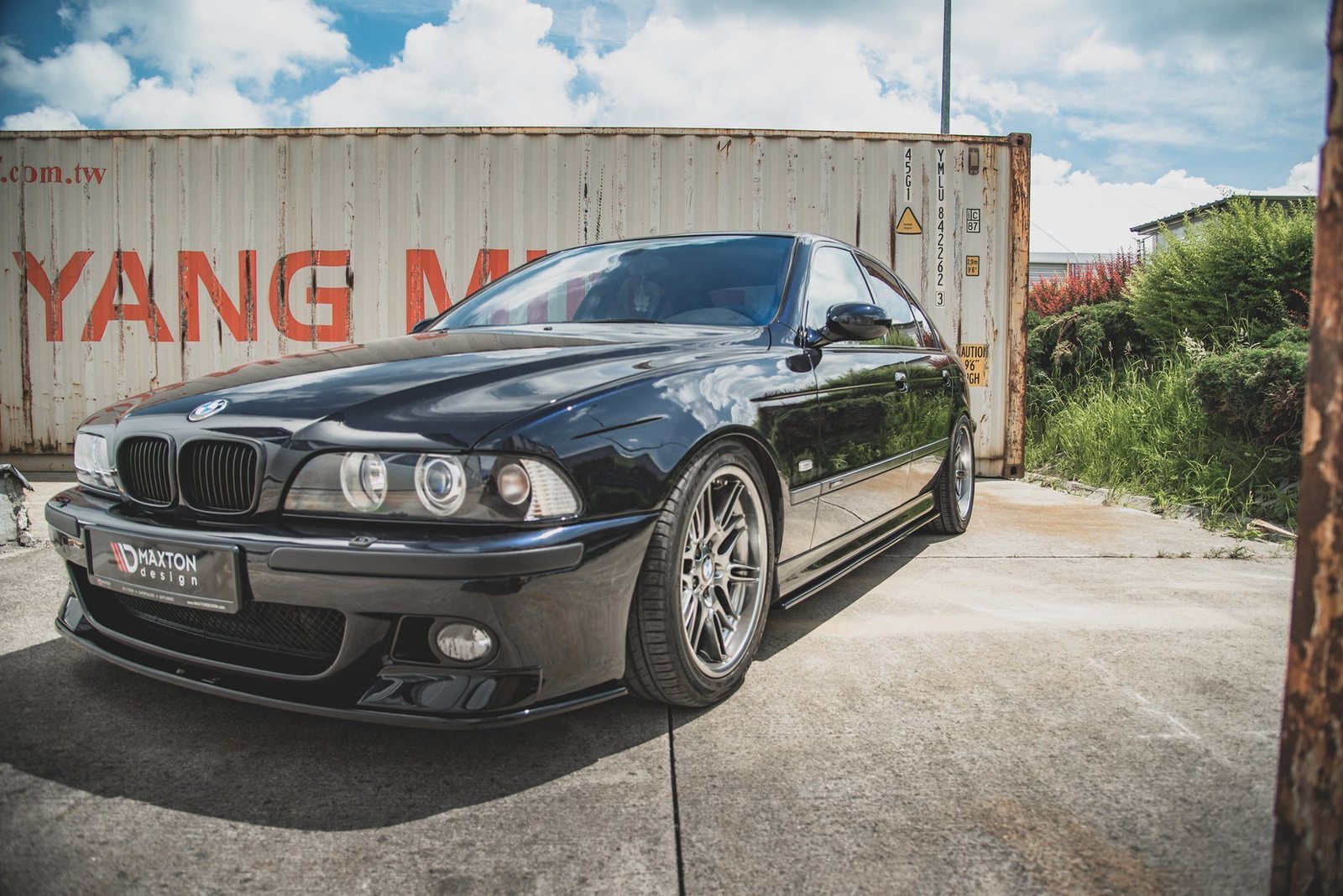 Faldones Laterales con Difusor BMW M5 / 5 M-Pack E39 - Imagen 5
