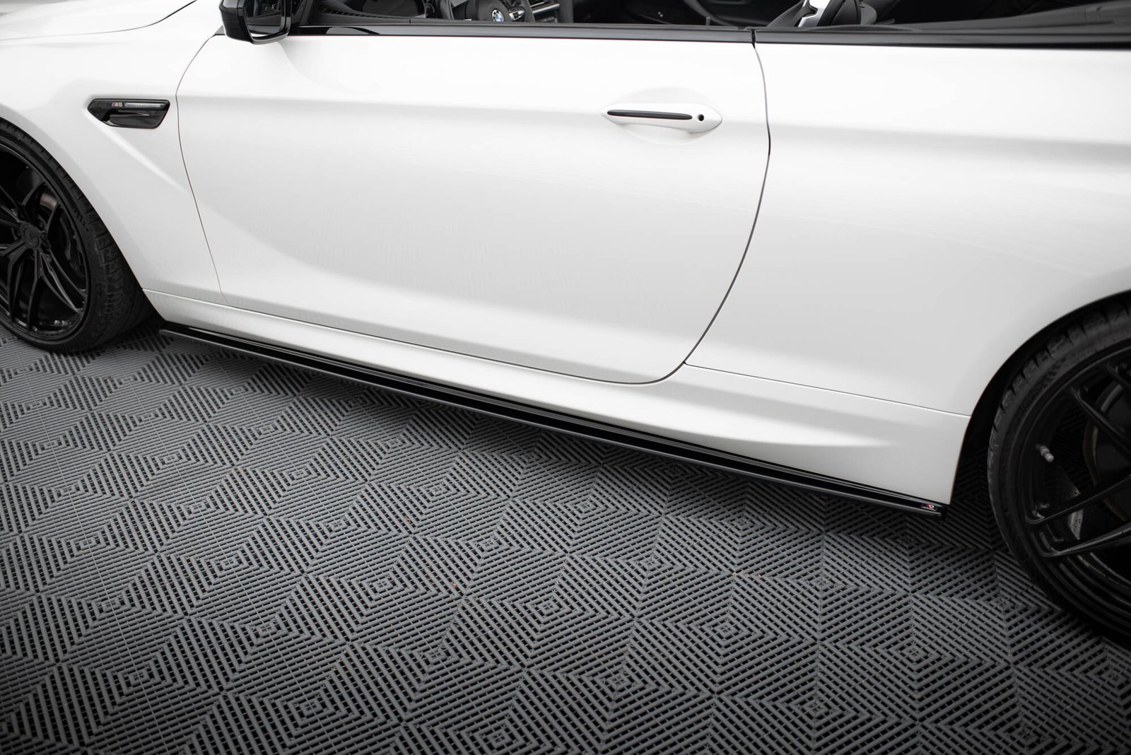 Faldones Laterales con Difusor BMW M6 / 6 M-Pack Coupe / Cabriolet F06 / F13 / F12 - Imagen 2