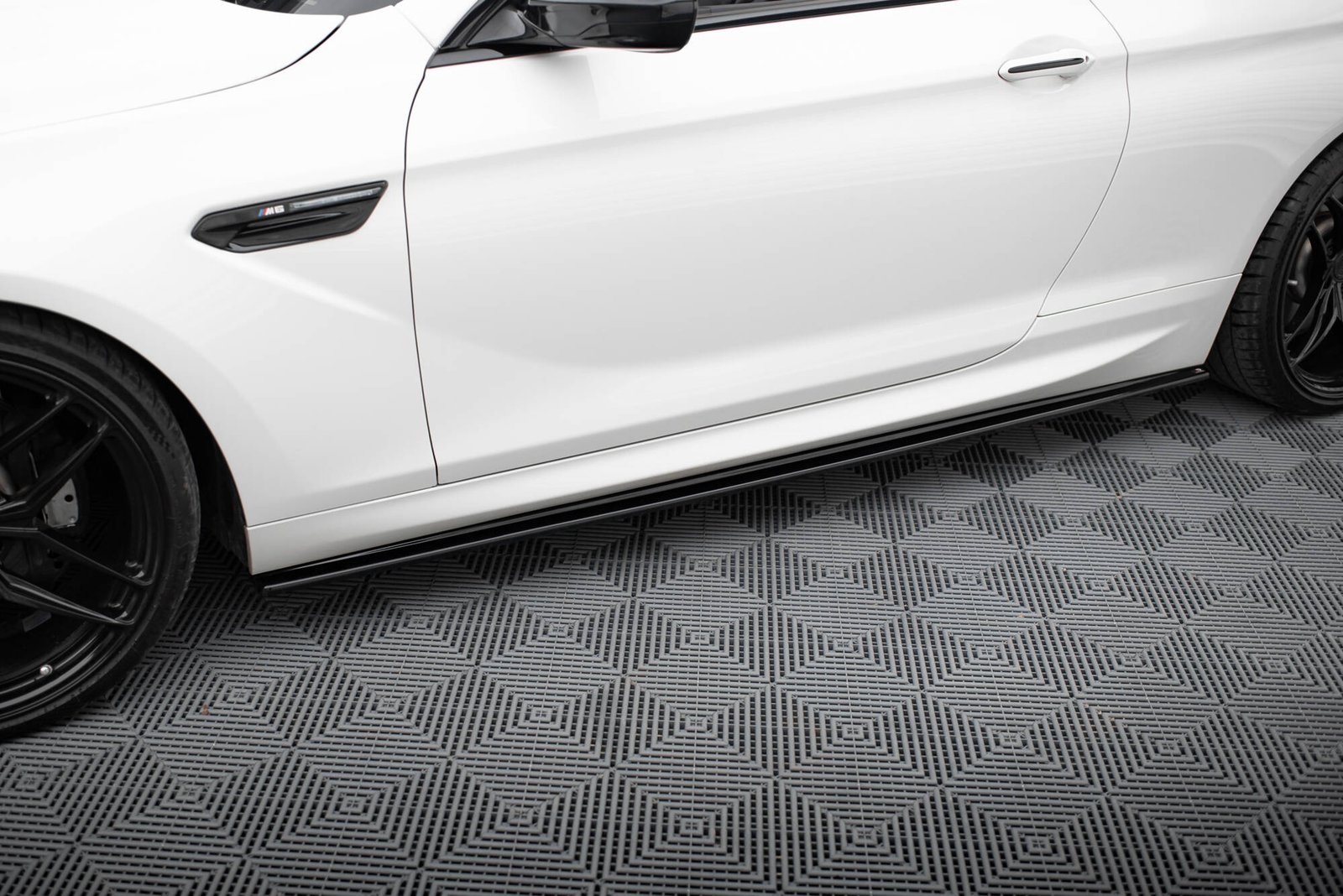 Faldones Laterales con Difusor BMW M6 / 6 M-Pack Coupe / Cabriolet F06 / F13 / F12