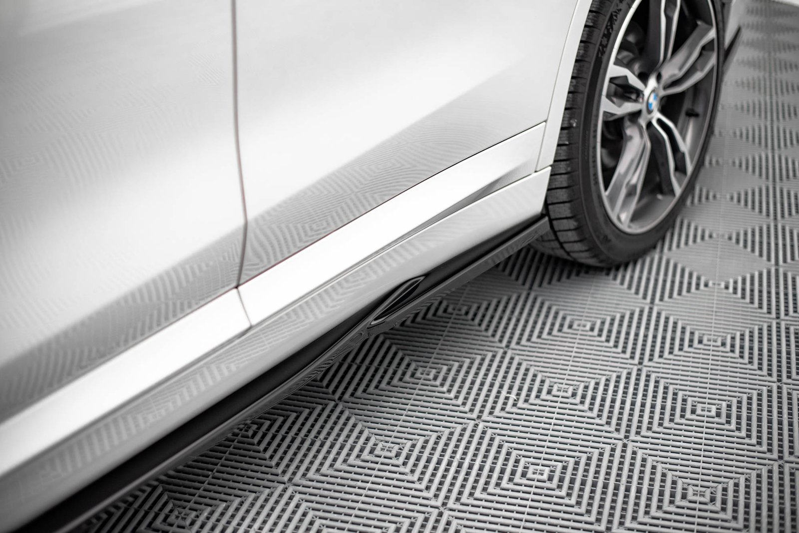 Faldones Laterales con Difusor BMW X1 M-Pack F48 / F48 Facelift - Imagen 3