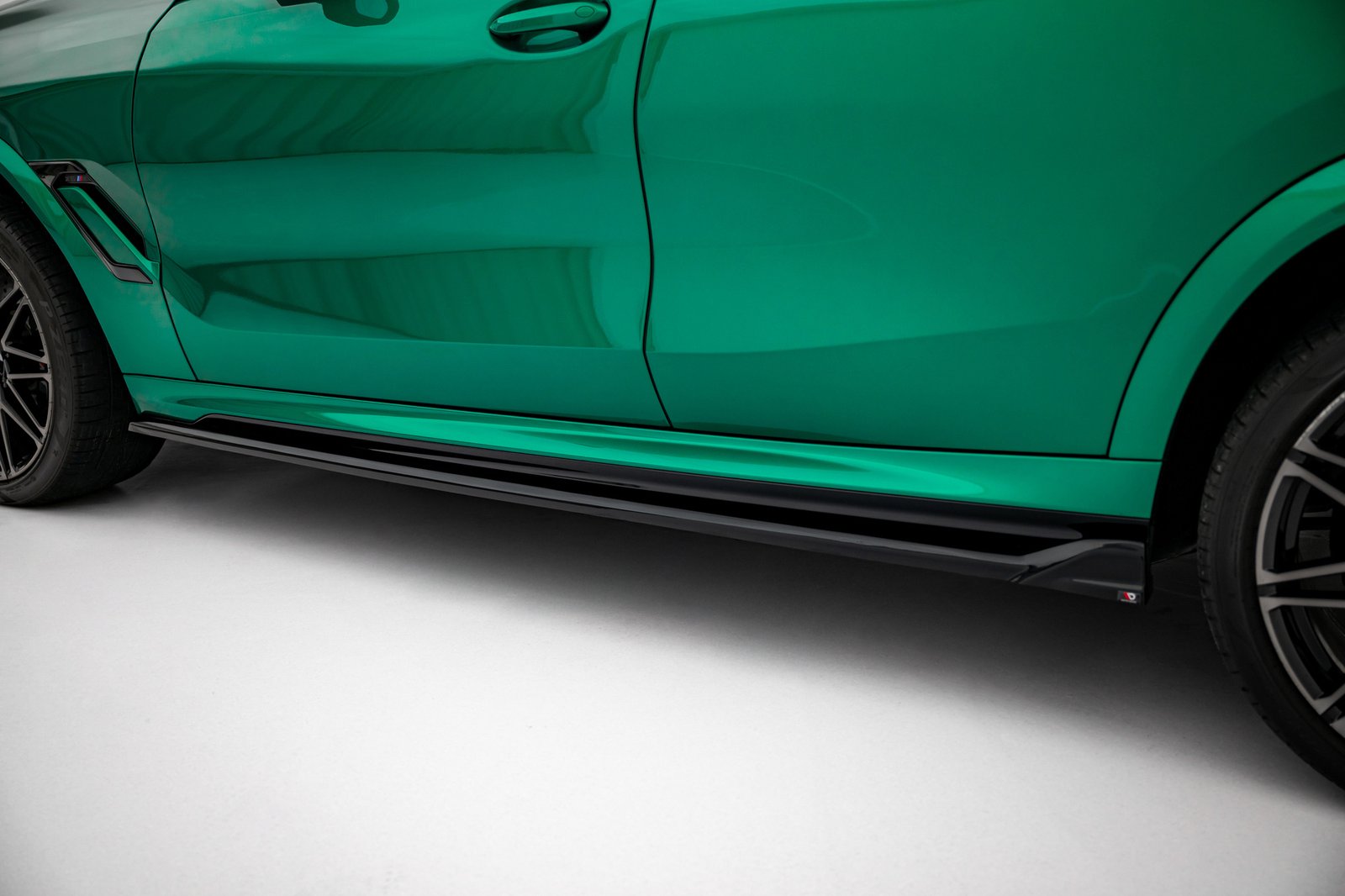 Faldones Laterales con Difusor BMW X6 M F96 / X6 M-Pack G06 - Imagen 8