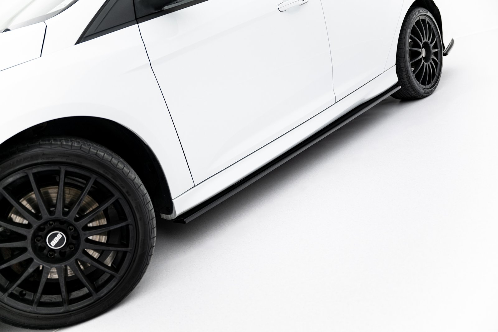 Faldones Laterales con Difusor Ford Focus ST / ST-Line Hatchback / Estate Mk3 / Mk3 Facelift