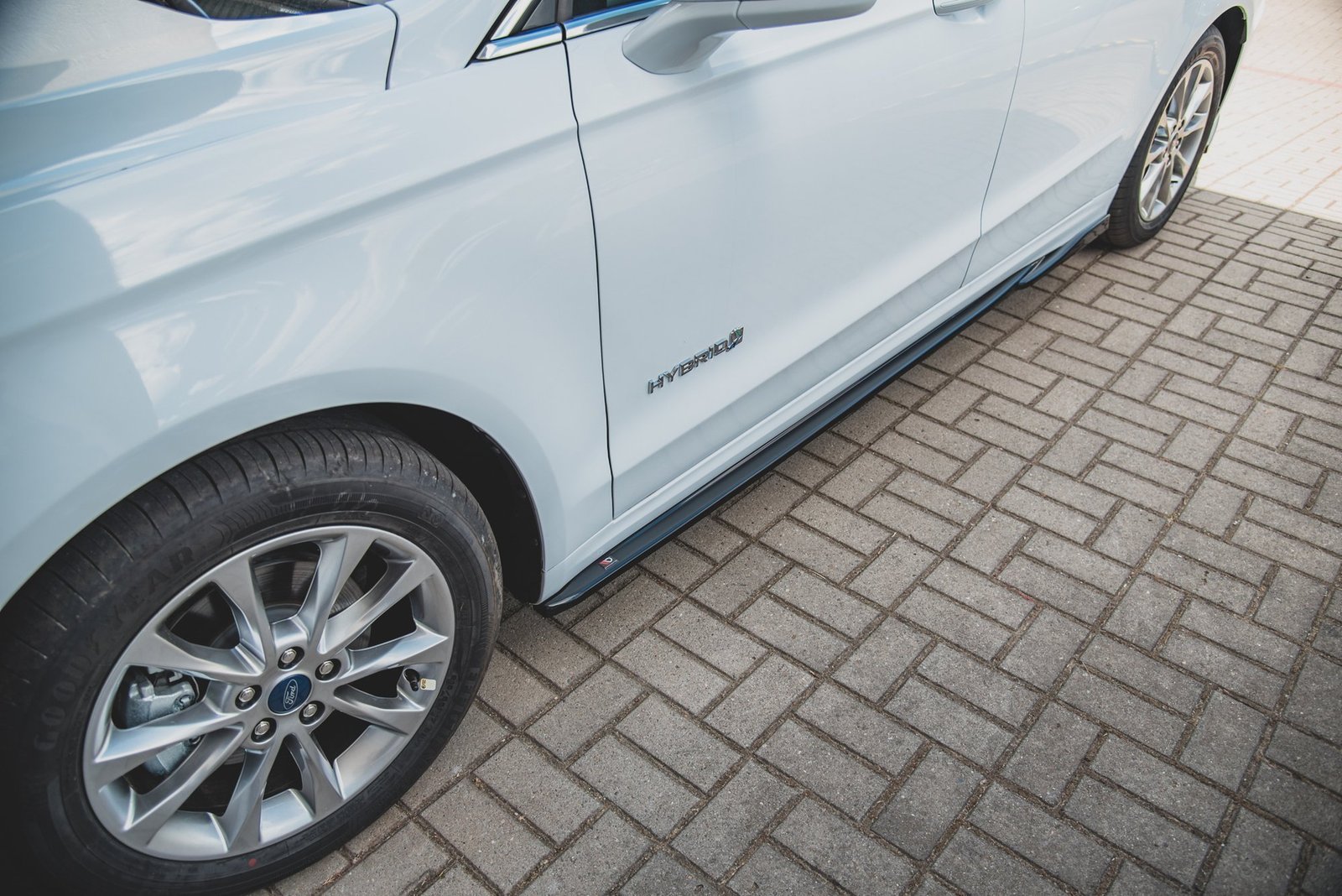 Faldones Laterales con Difusor Ford Mondeo Mk5 Facelift/Preface