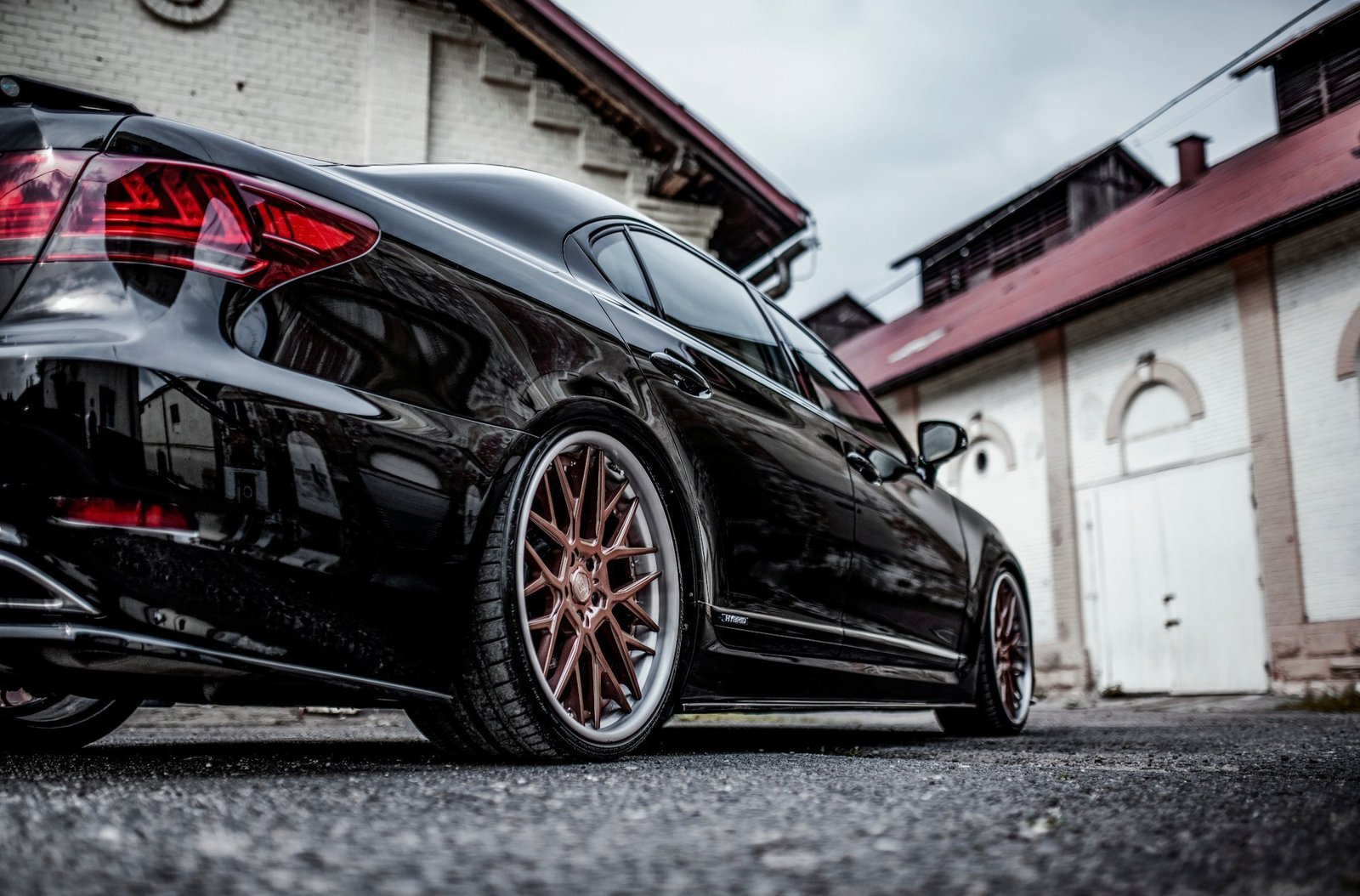 Faldones Laterales con Difusor Lexus LS Long Wheelbase Mk4 Facelift - Imagen 3