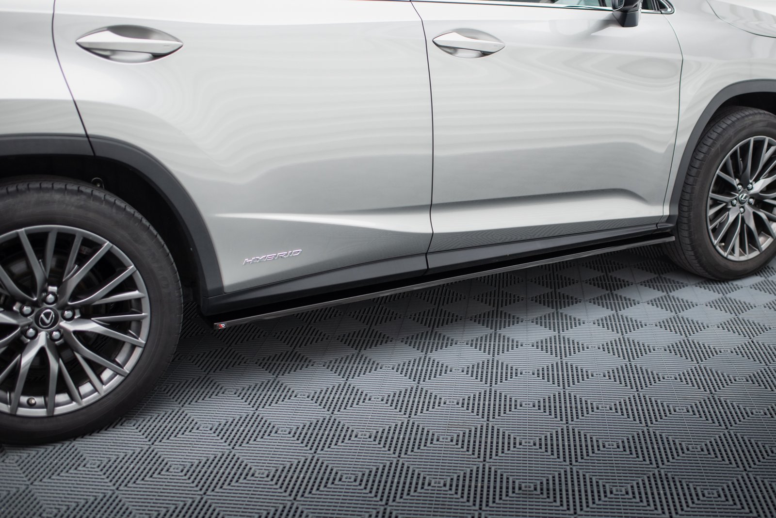 Faldones Laterales con Difusor Lexus RX Mk4 - Imagen 3