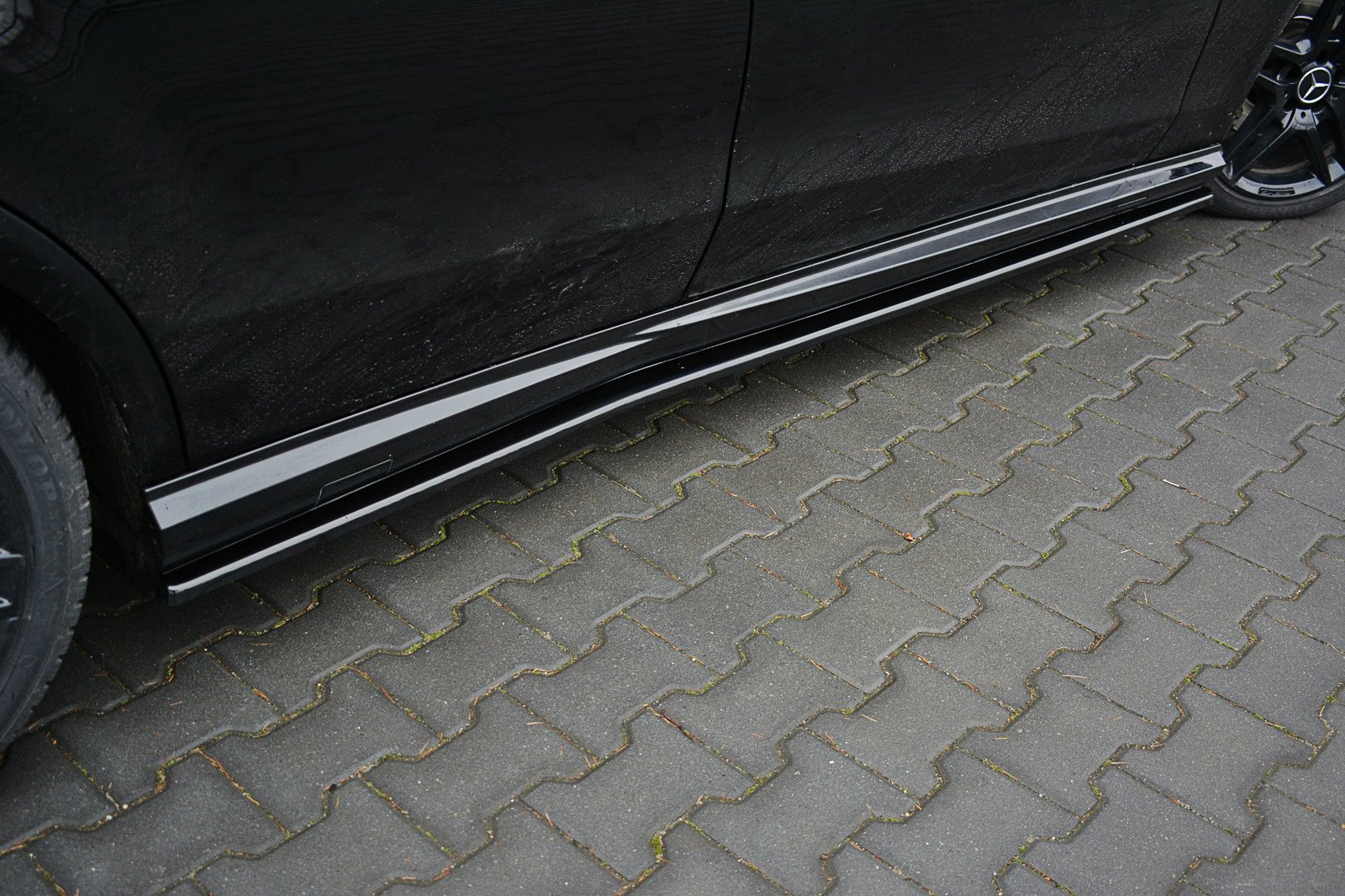 Faldones Laterales con Difusor Mercedes-Benz E63 AMG W212 - Imagen 2